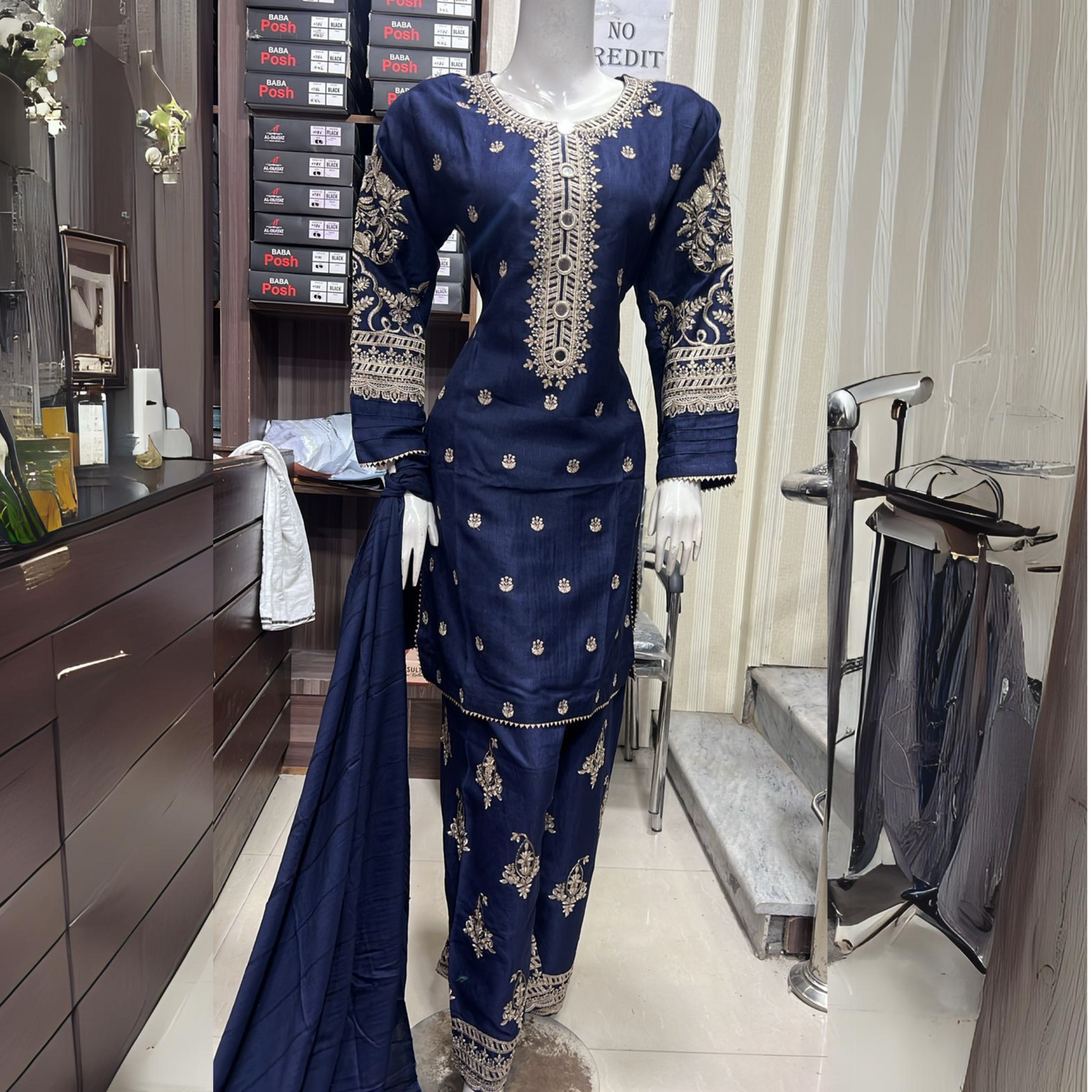 Embroidered Dhanak Dress with Pashmina Shawl | Ready to Wear Winter Collection UMNAA