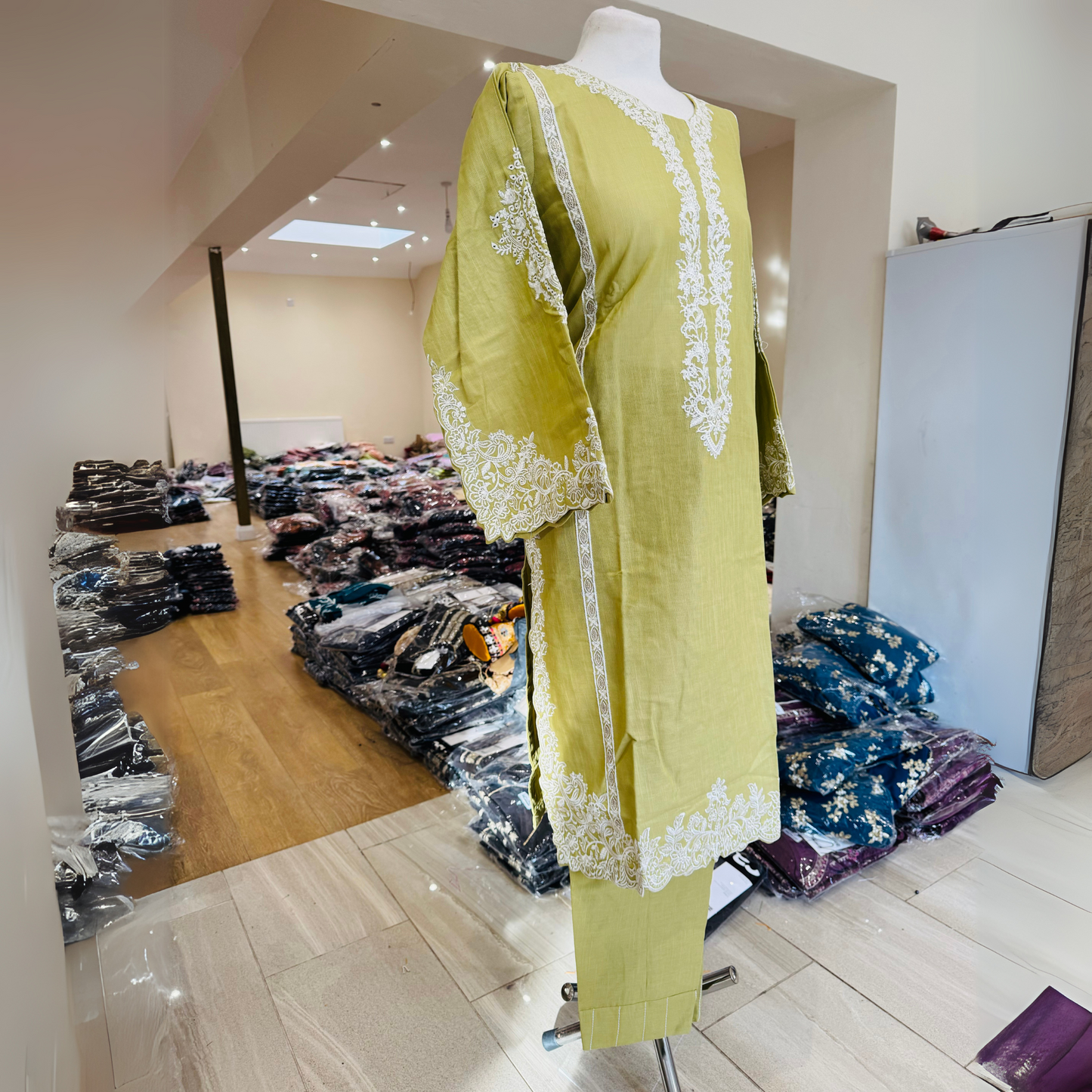 2 Pc Embroidered Khaddar Co-Ord Set | Ready to wear| Hayats