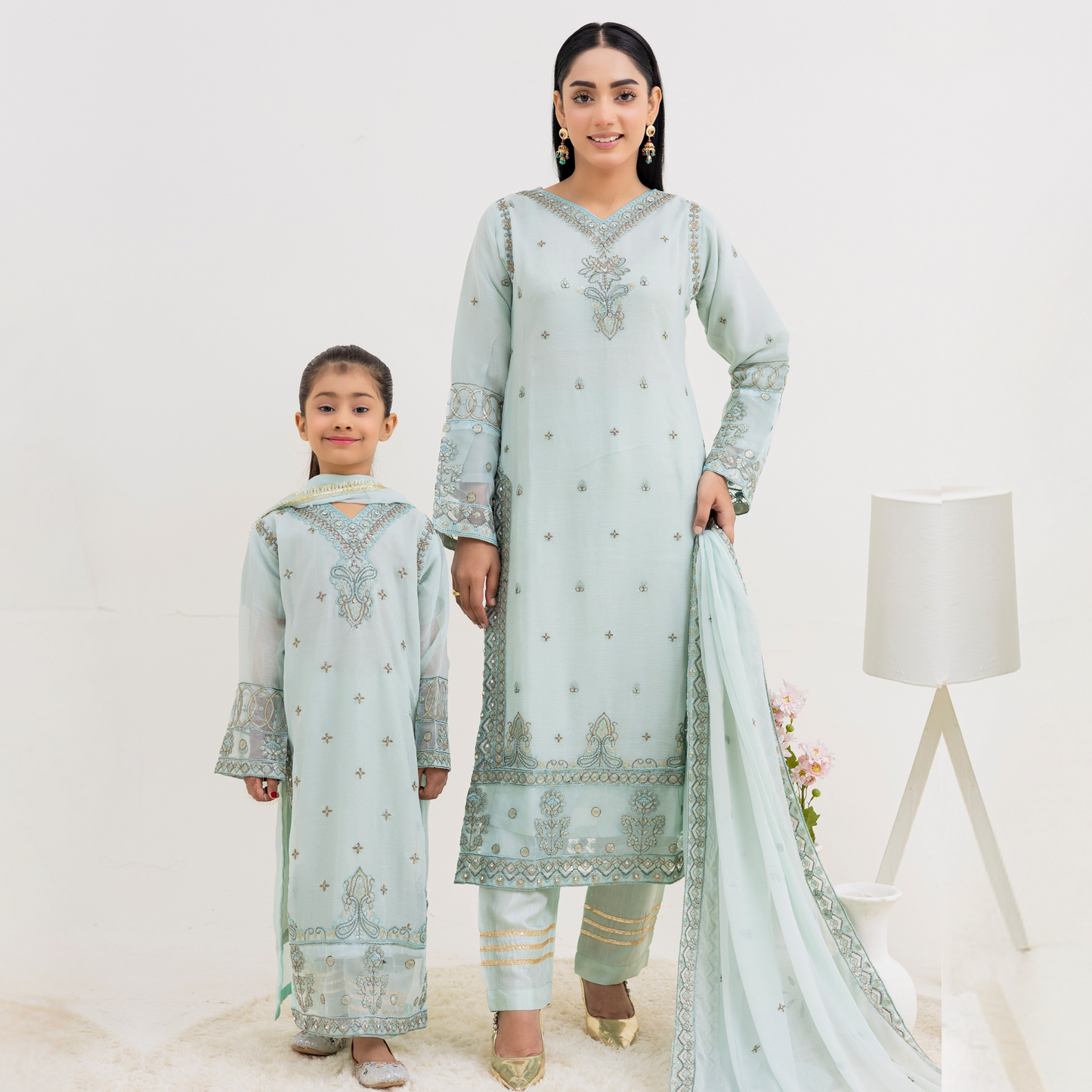 UMRZ-41 3 Pc Luxury mother daughter Embroidered Chiffon Collection-Rangz