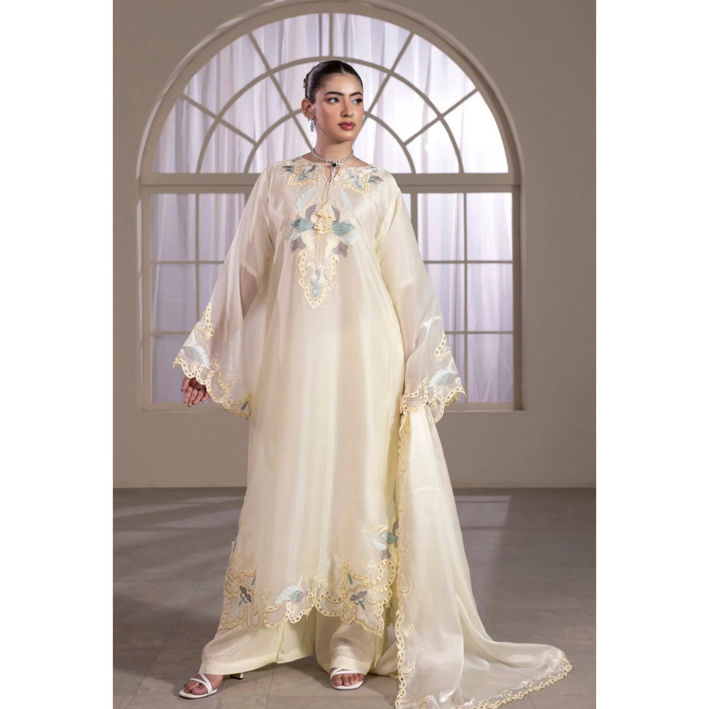 UA-203 Embroidered Festive kaftan Silk Collection by Umnaa | Pakistani Trendy Kaftan Asian Clothing