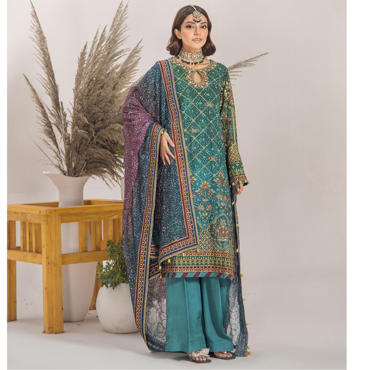 UTT-13 "INOVA" Luxury Chiffon Collection by Traditional Thread