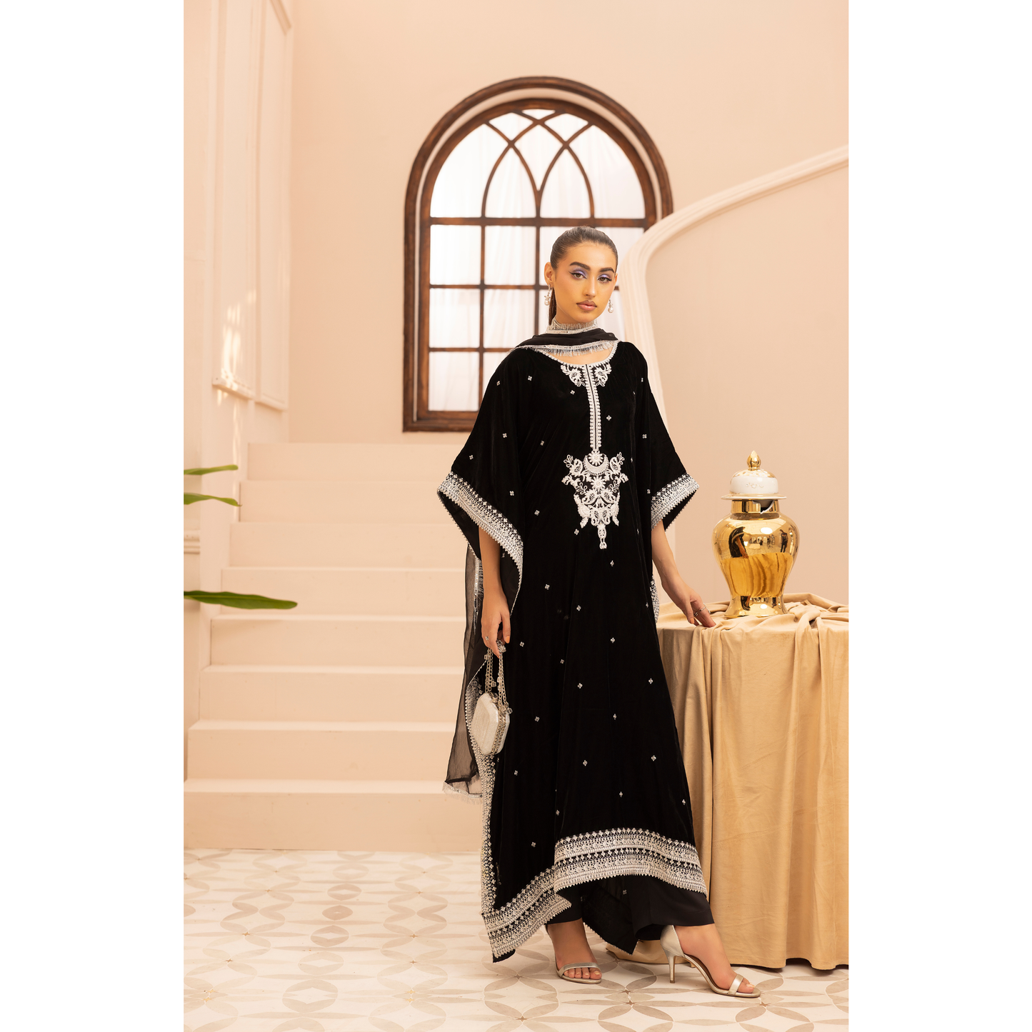 UMS-39 Zayna by Simrans Velvet Kaftan Embroidered 3 Pc Collection Asian Clothes | Modest Wear