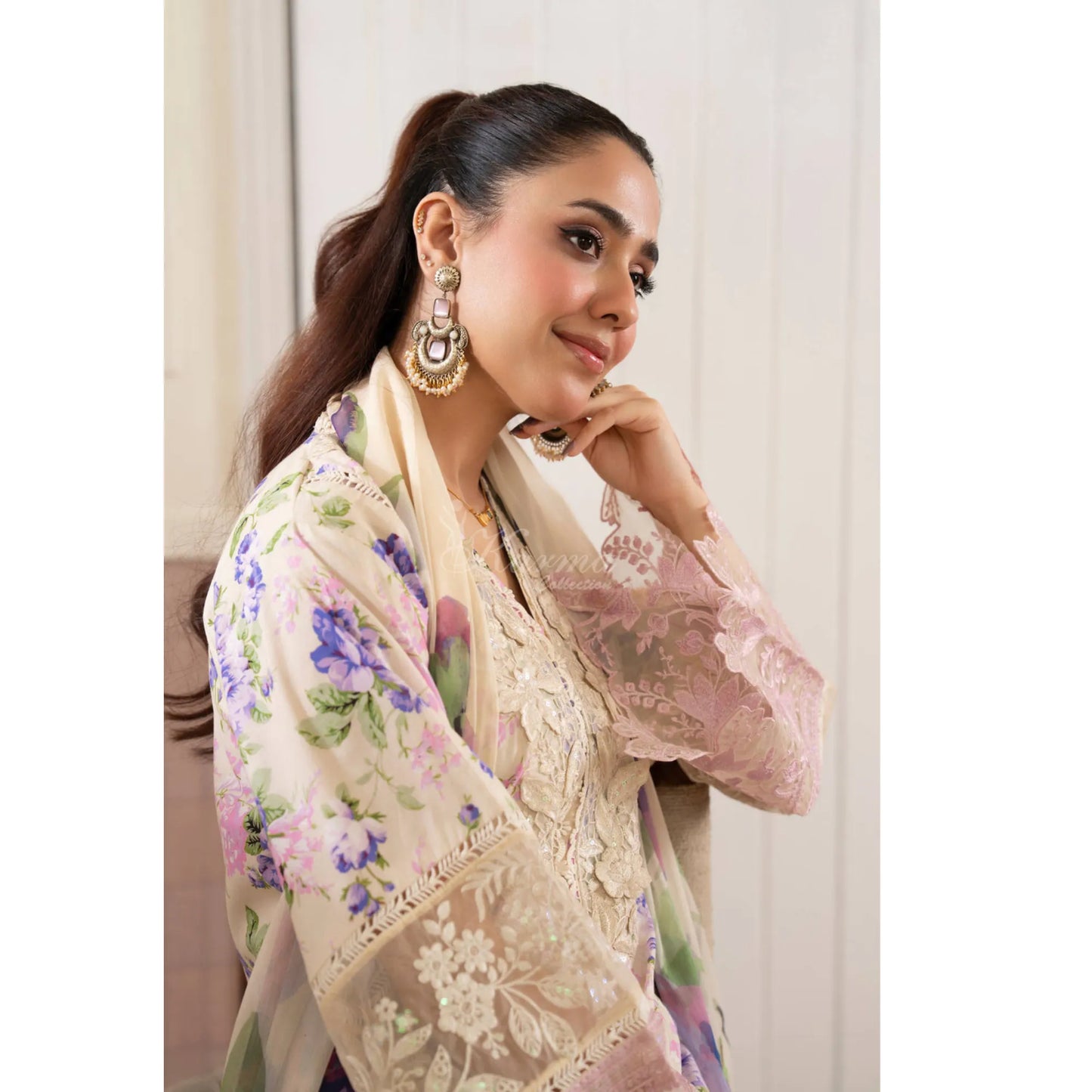 "Flora" Embroidered Lawn 3 Pc Collection | Karma Collection