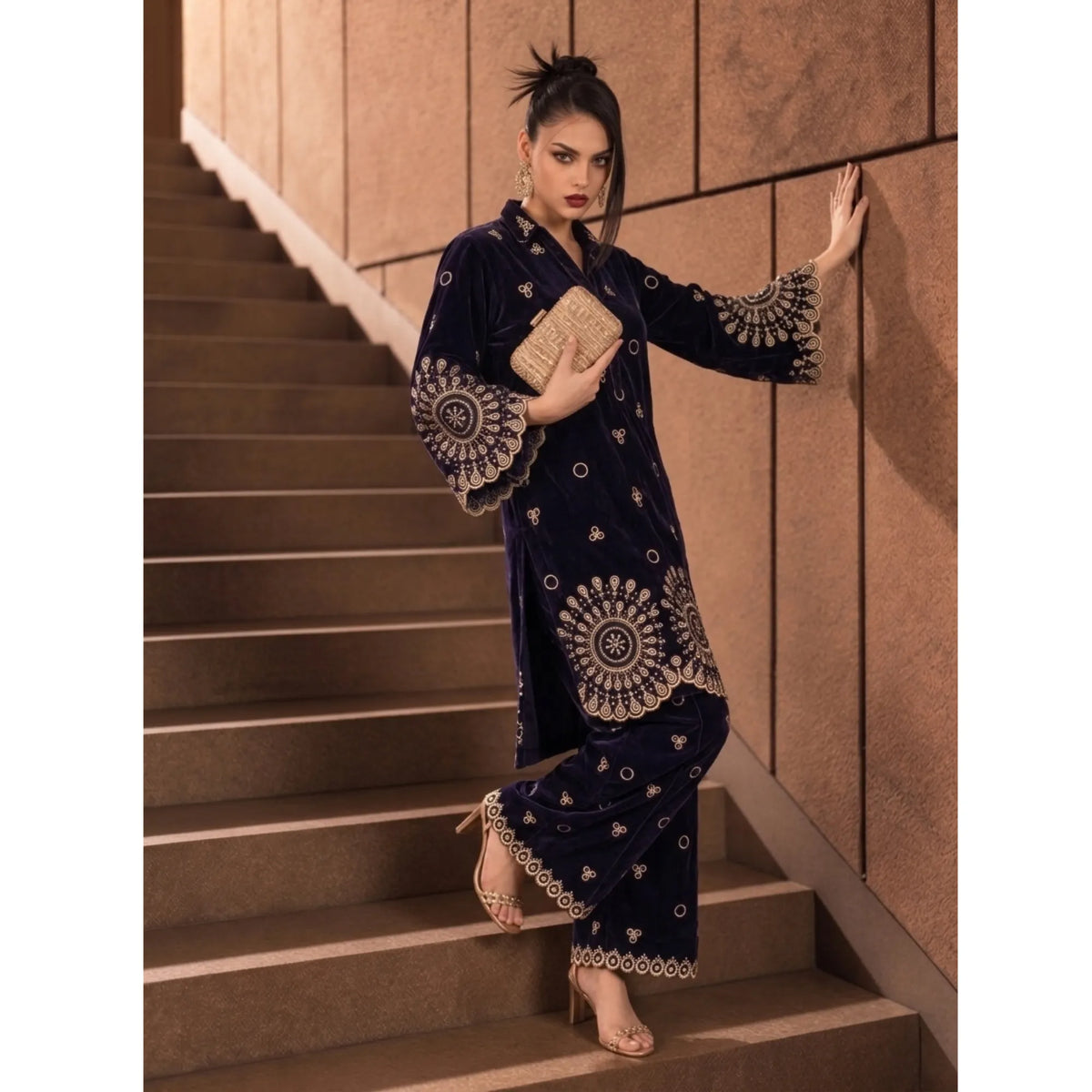 UA-318 Embroidered Velvet Co-Ord Set | Umnaa