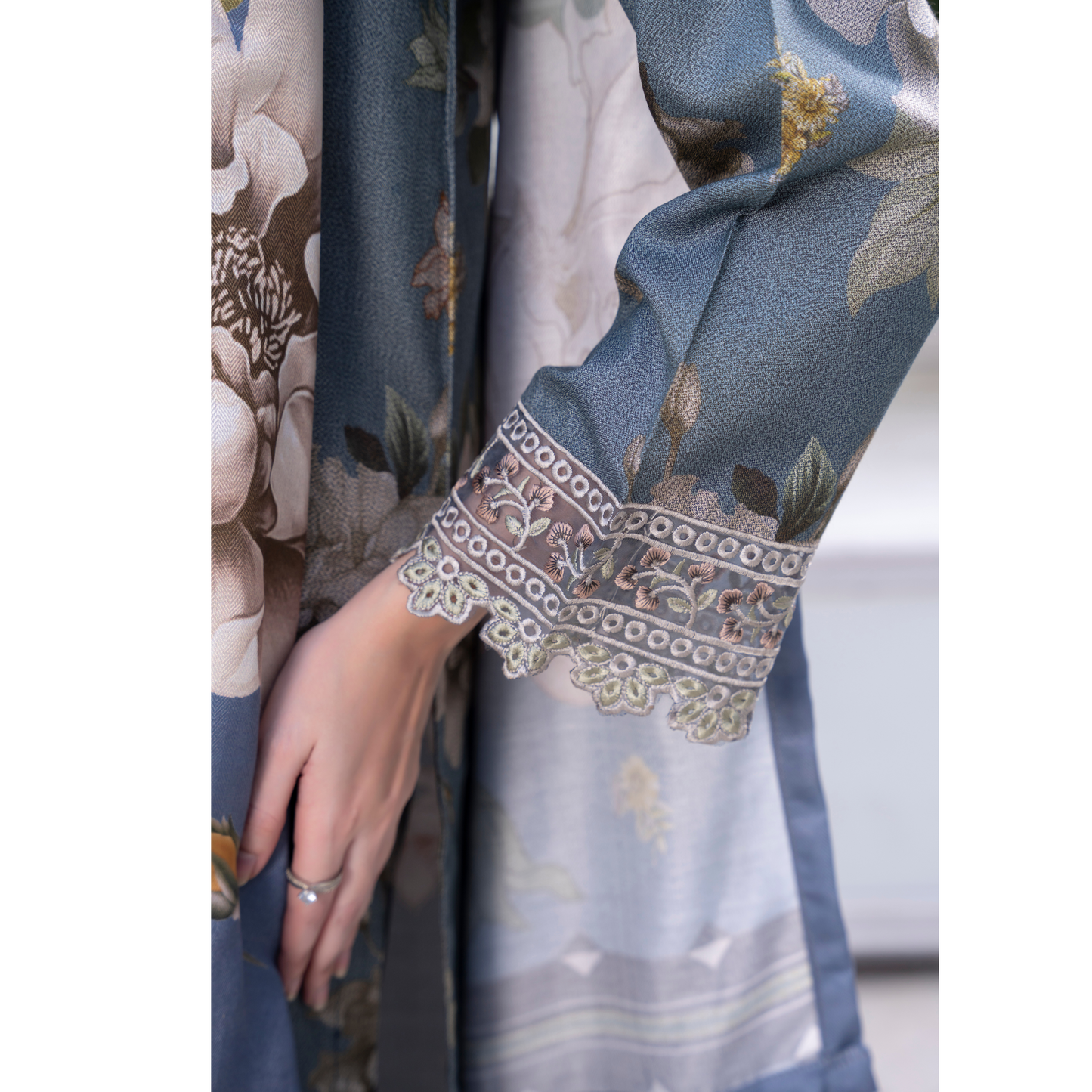 3 Pc Embroidered Printed Dress with Dhanak Wool Shawl | Winter Collection | Raniya.h | UMRAH0503