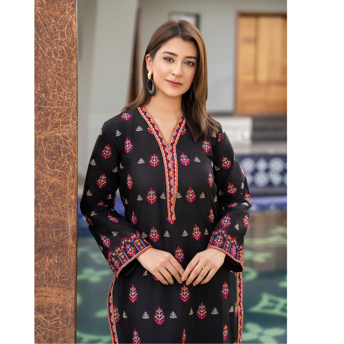 UA-89 2 Pc Embroidered Lawn Co-Ords Set | Ready to Wear | Umnaa