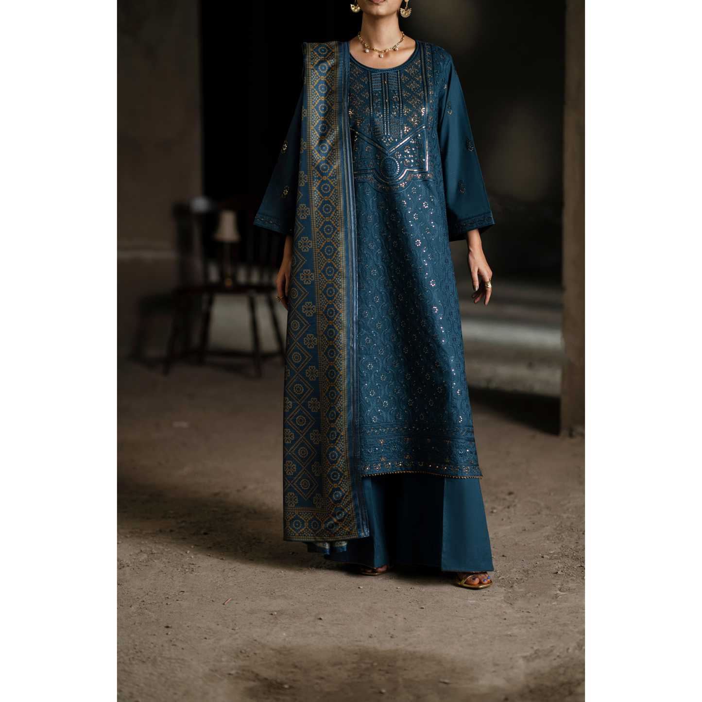 UCA-28 "Sham" Embroidered Silk Viscose Ready to Wear Collection by Casuallite