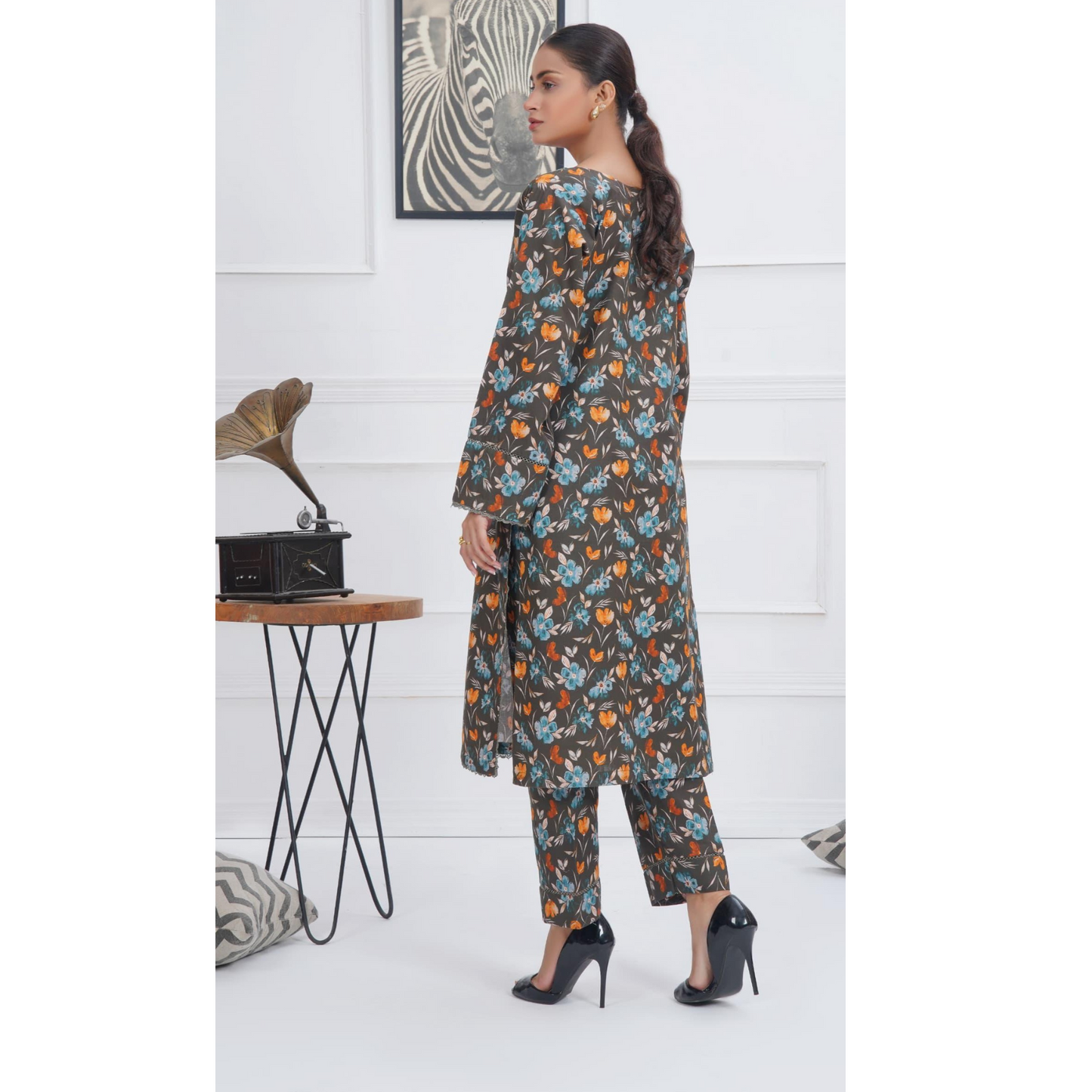 Multi 2 Pc floral Printed Khaddar Pakistani Co-Ords Set | Ready to wear| Hayats