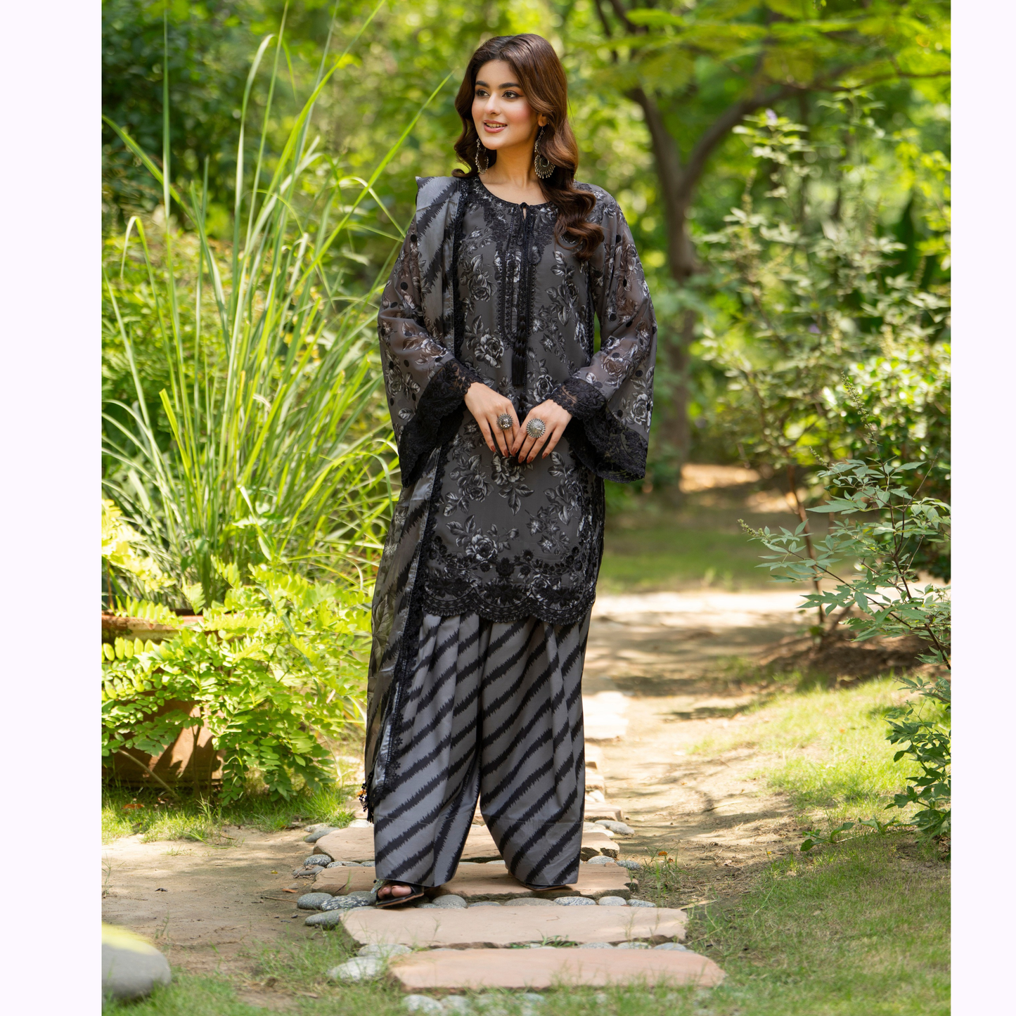 "Khumaar" Embroidered Georgette Collection by karma Collection Asian Wear Pakistani Dresses