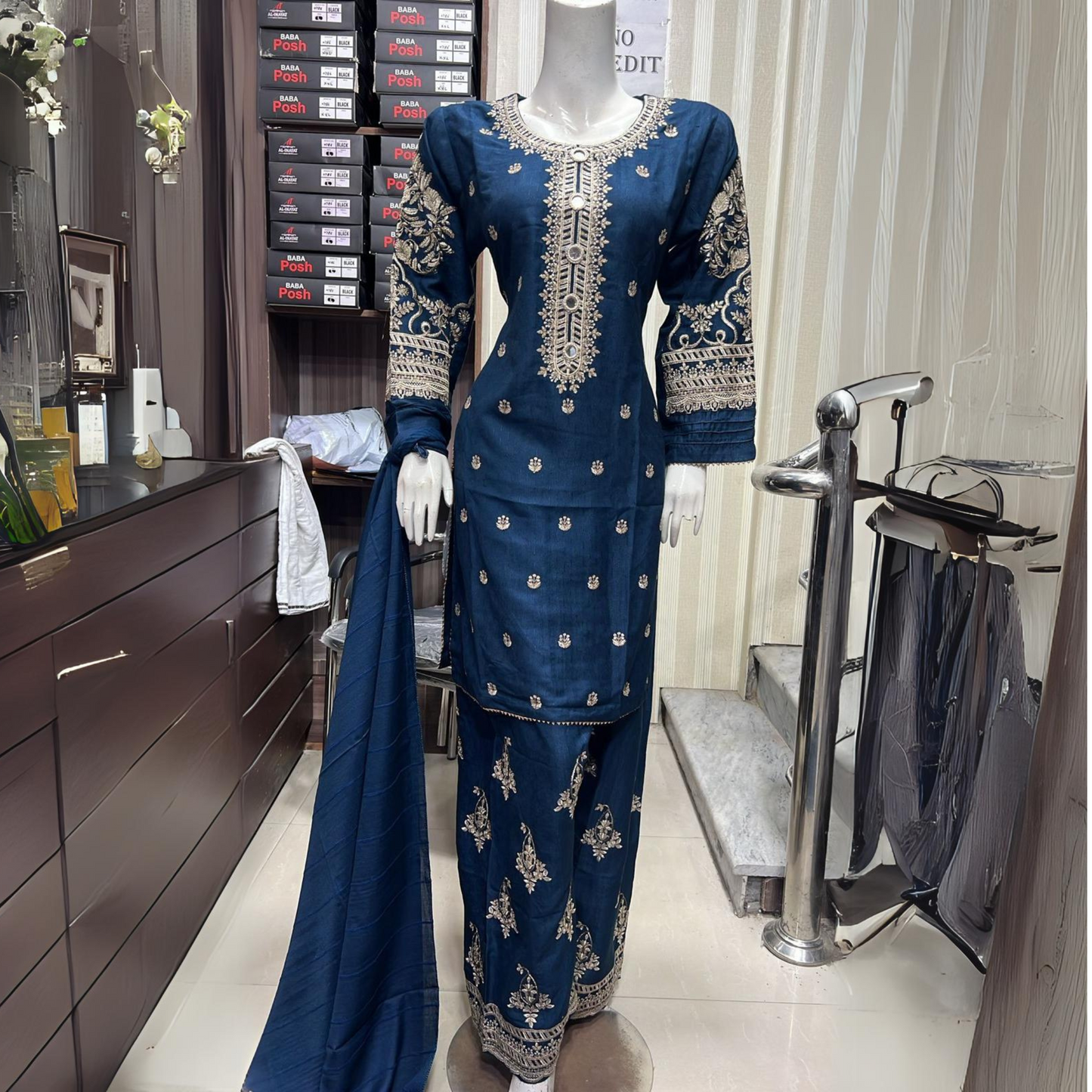 Embroidered Dhanak Dress with Pashmina Shawl | Ready to Wear Winter Collection UMNAA