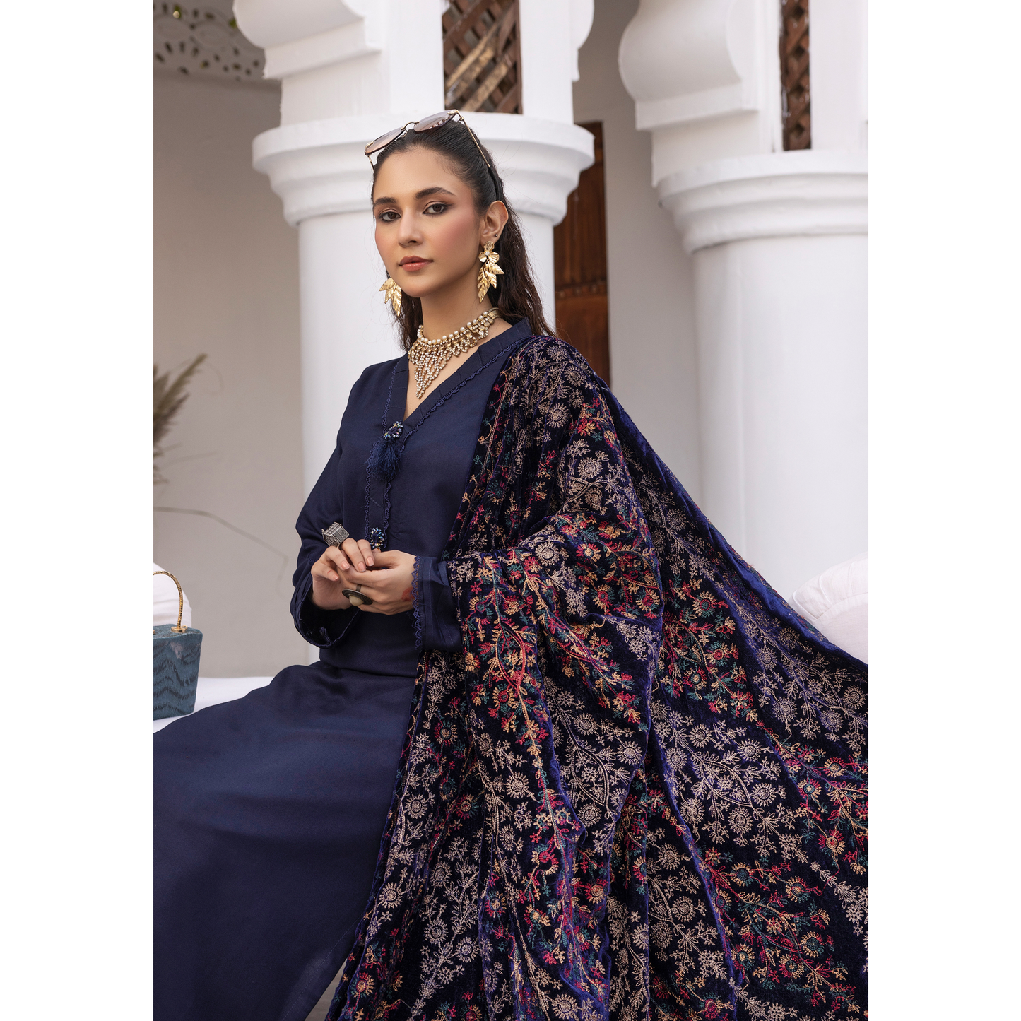Dhanak Dress Heavily Embroidered Velvet Shawl 3 Pc Ready-to-wear by SIMRANS