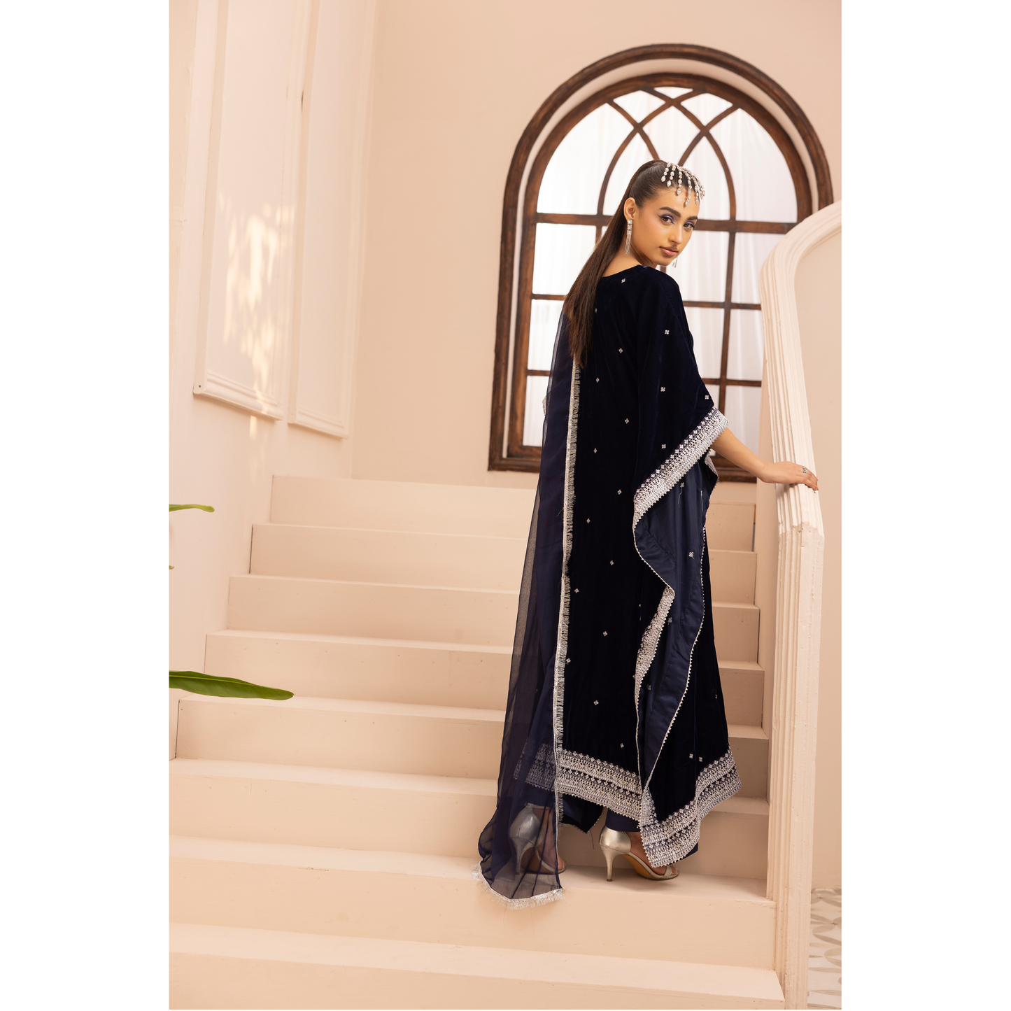 UMS-39 Zayna by Simrans Velvet Kaftan Embroidered 3 Pc Collection Asian Clothes | Modest Wear