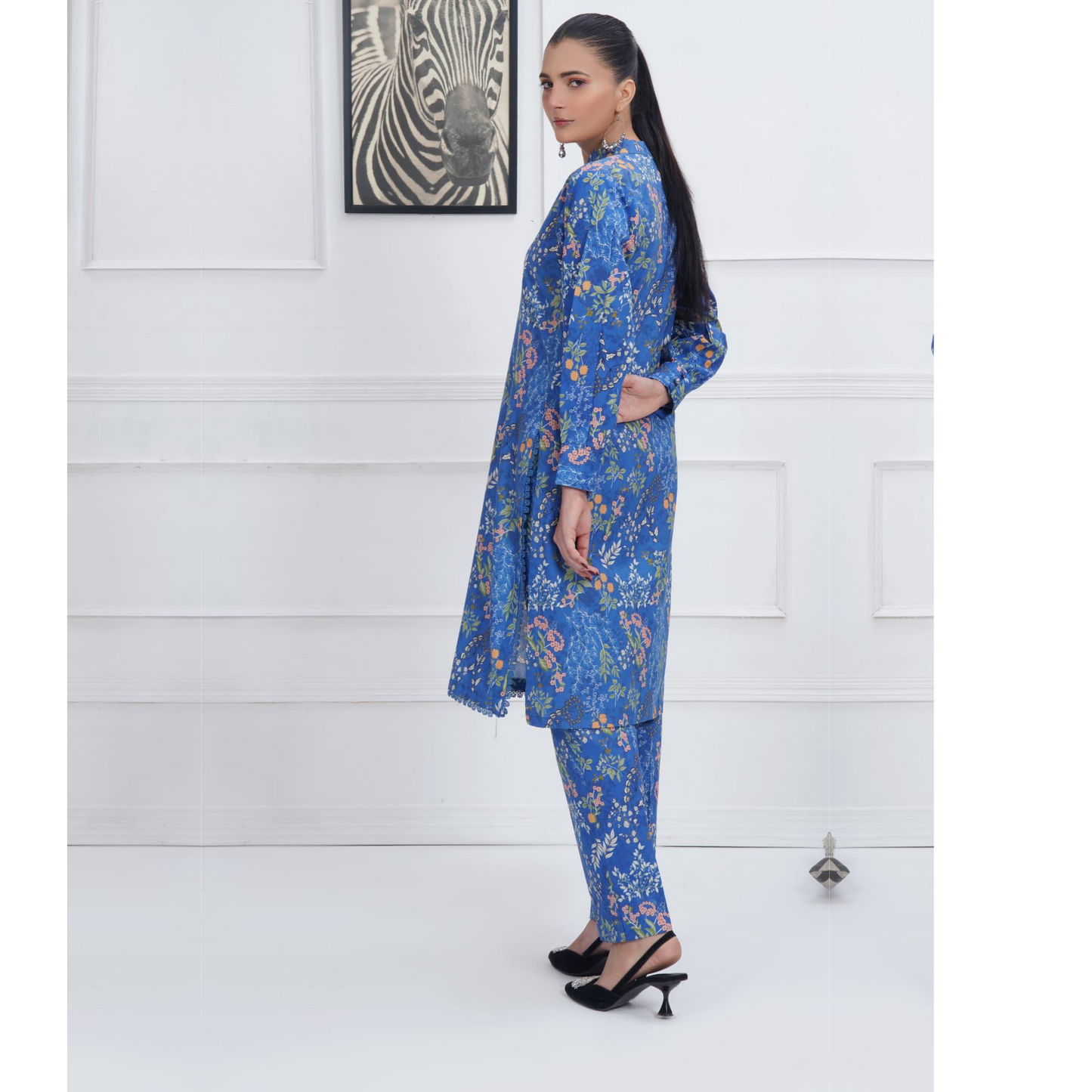 Blue 2 Pc floral Printed Khaddar Pakistani Co-Ords Set | Ready to wear| Hayats