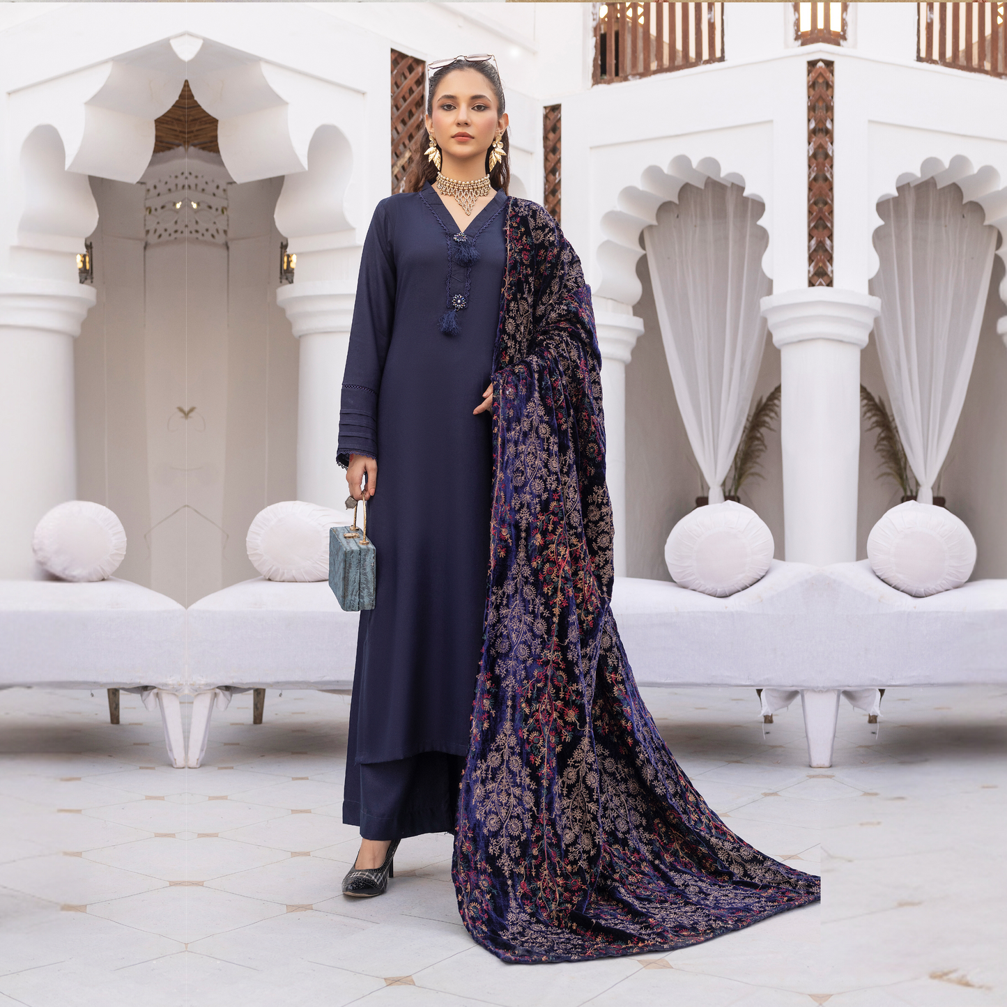 Dhanak Dress Heavily Embroidered Velvet Shawl 3 Pc Ready-to-wear by SIMRANS