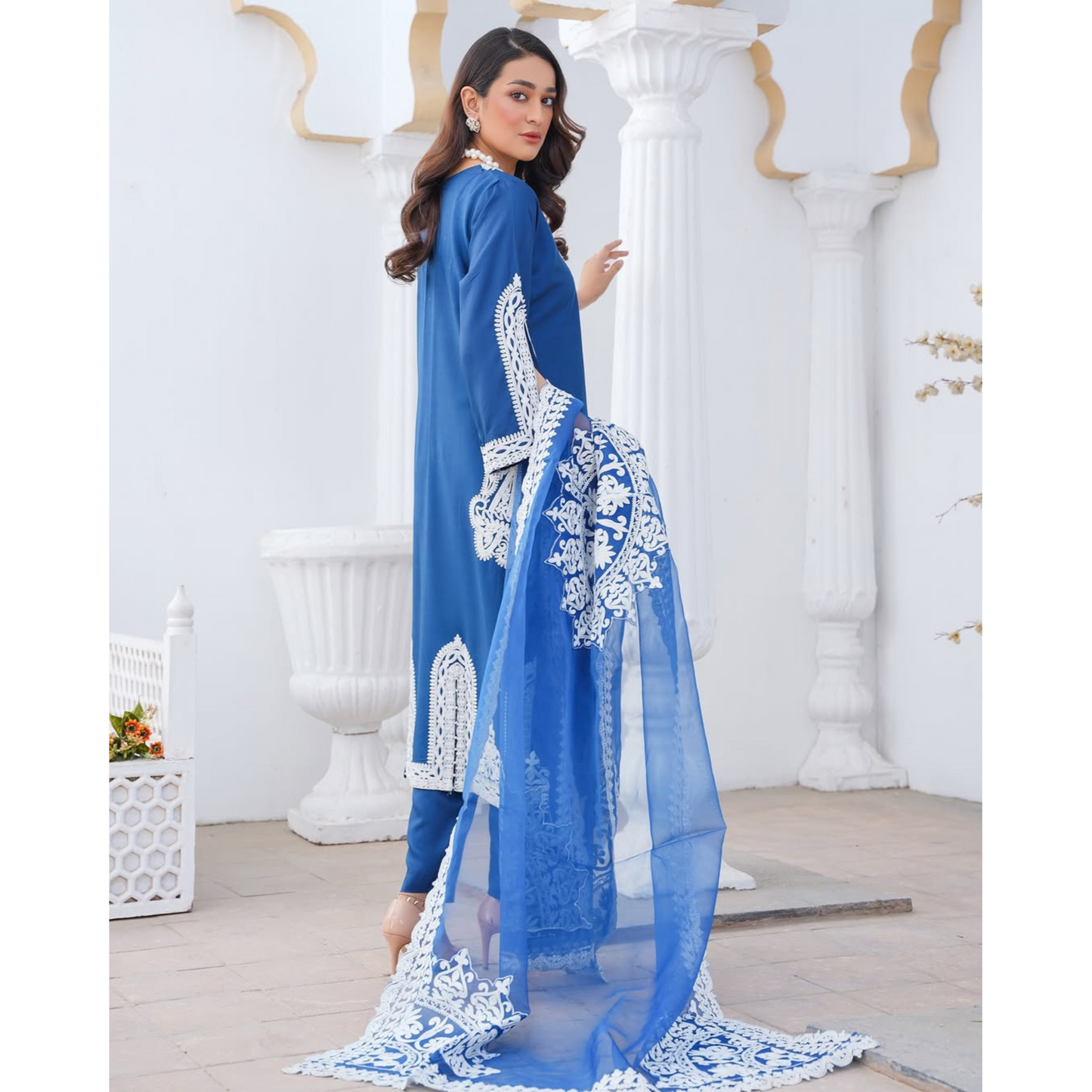 UA-61 Embroidered Viscose Linen 3 Pc Pakistani Dress | UMNAA