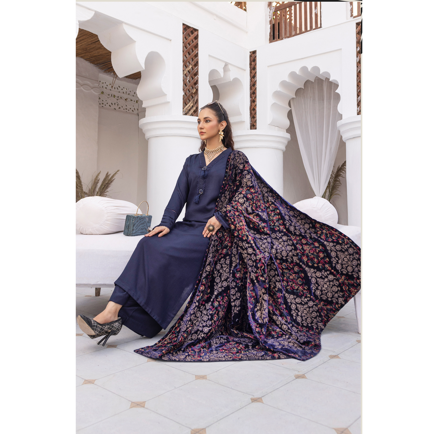 Dhanak Dress Heavily Embroidered Velvet Shawl 3 Pc Ready-to-wear by SIMRANS