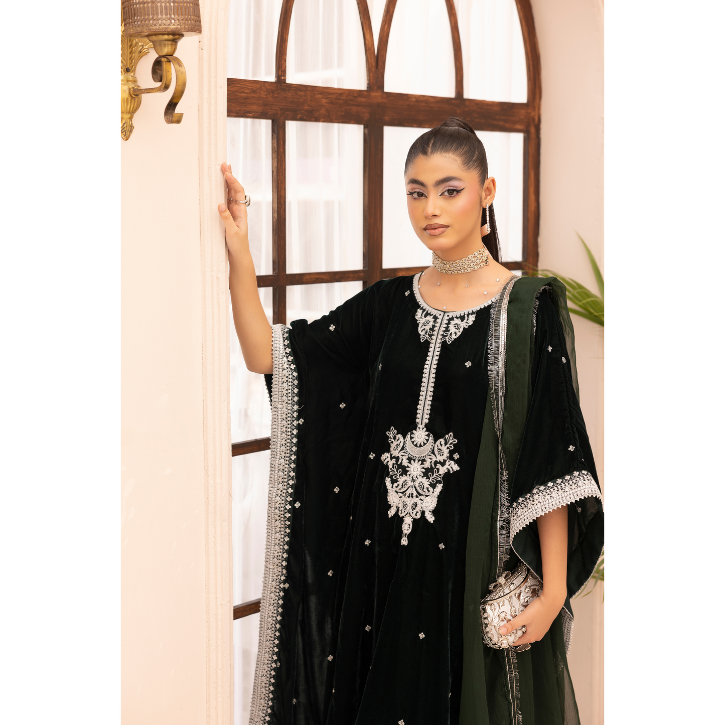 UMS-39 Zayna by Simrans Velvet Kaftan Embroidered 3 Pc Collection Asian Clothes | Modest Wear