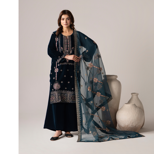RA-27 Dastan e Eid Embroidered Velvet Collection | Embroidered 3 Piece Festive Ready to Wear by Raniya.h