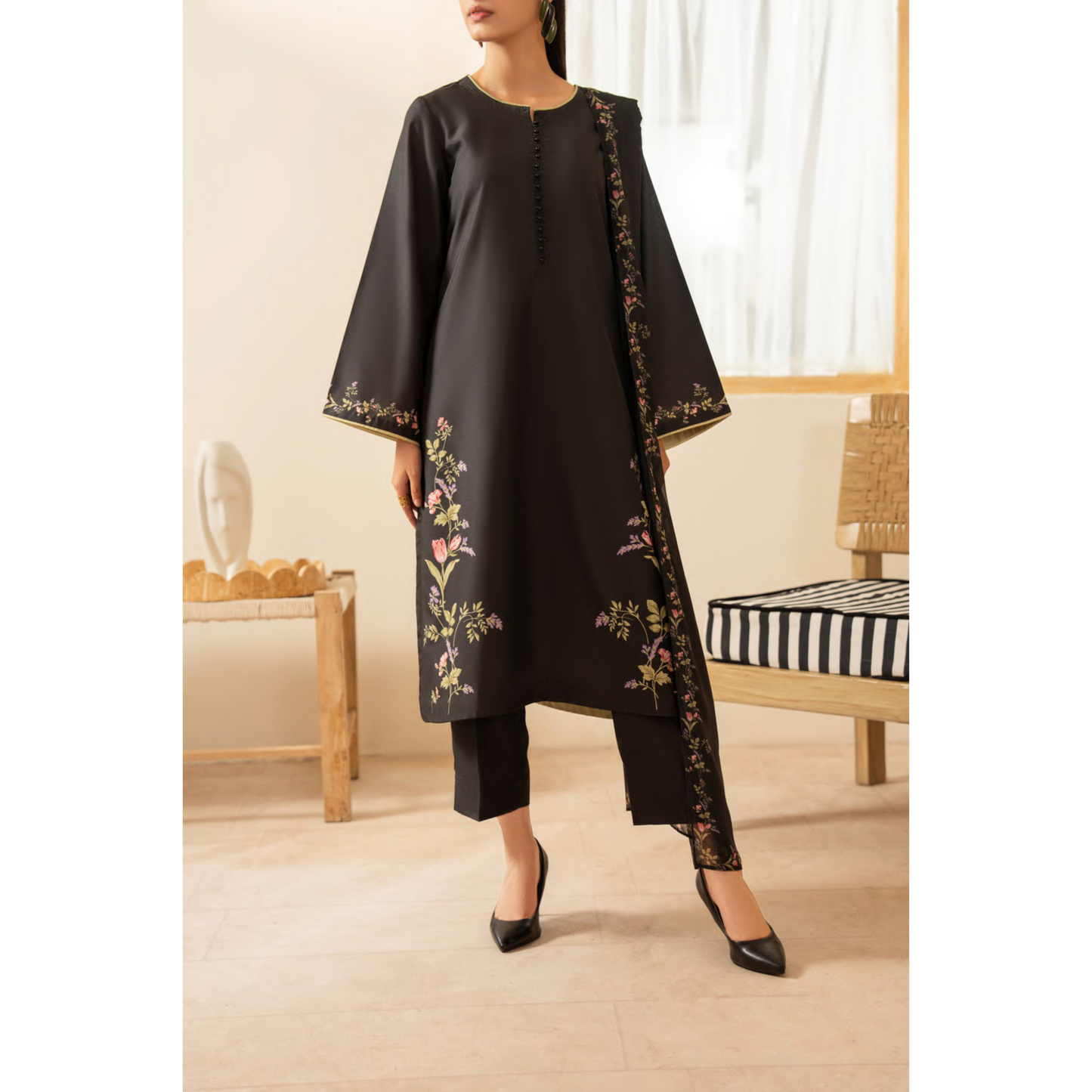 UCA-26 "Gul e Jana" Viscose Silk 3 Pc Collection by Casuallite