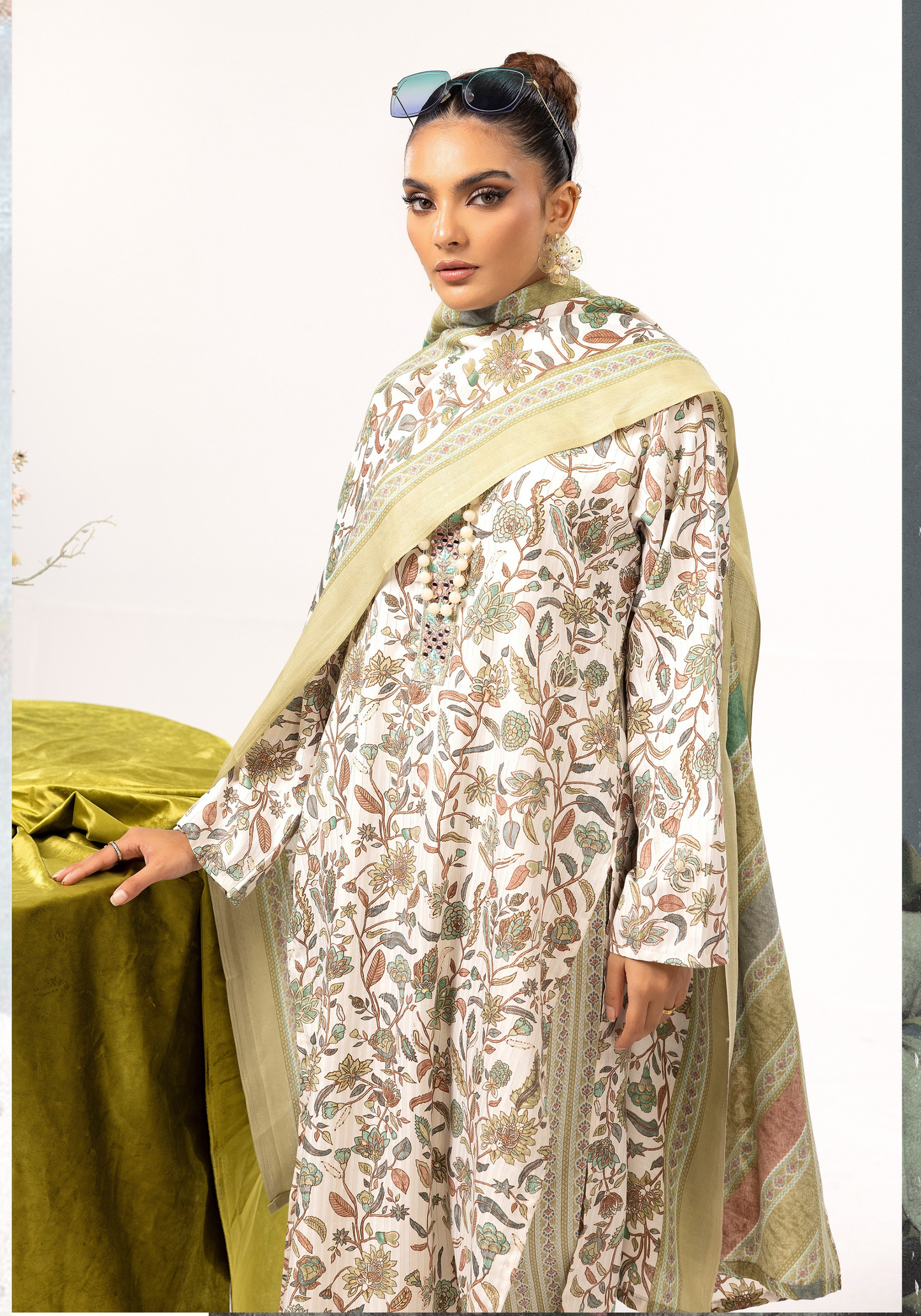 Multi | Printed Linen Shalwar Kameez & Dupatta | 3 Pc | Ready-to-wear | Simrans