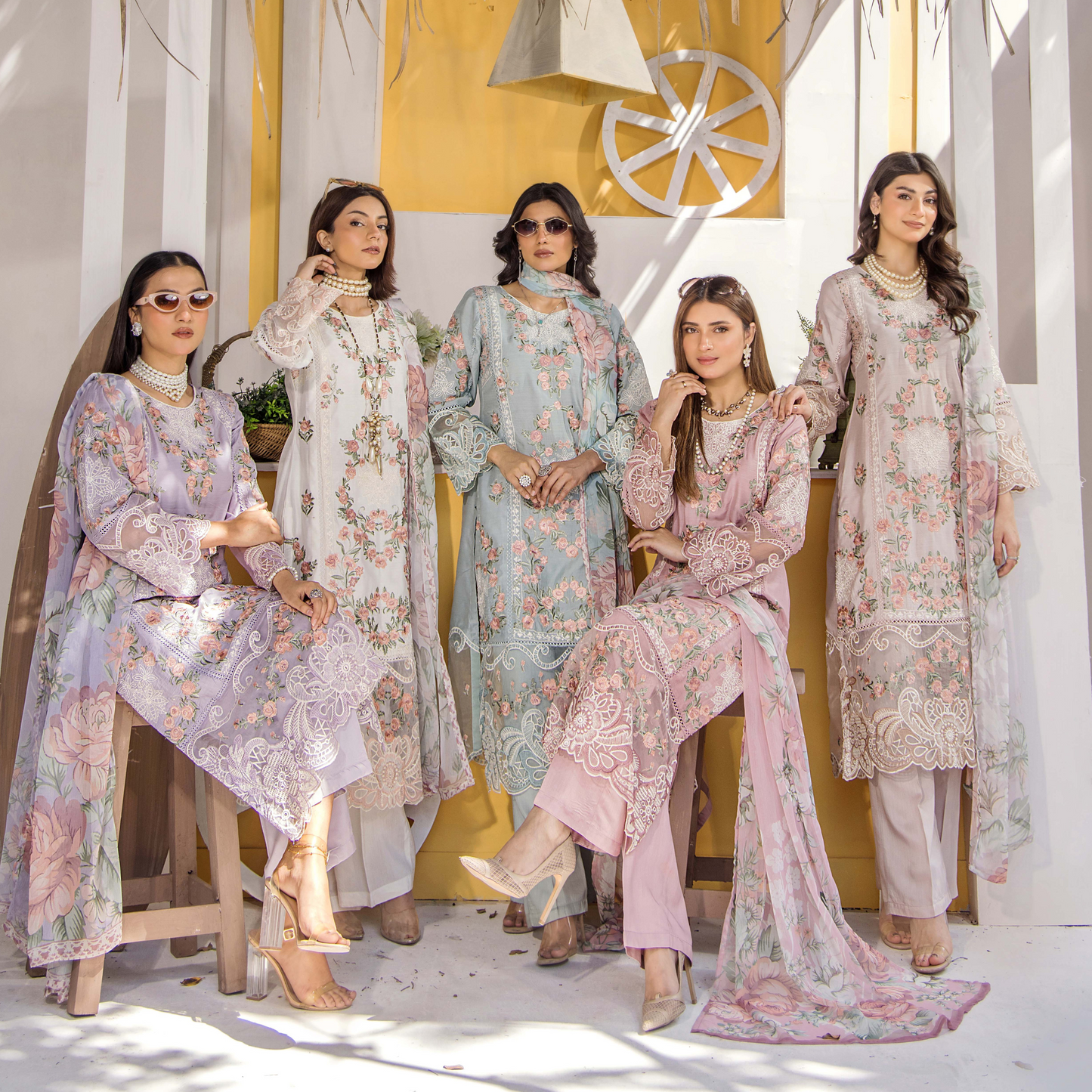 Floral Embroidered Viscose Linen 3 Pc Pakistani Dress | Ready to wear | Traditional Thread