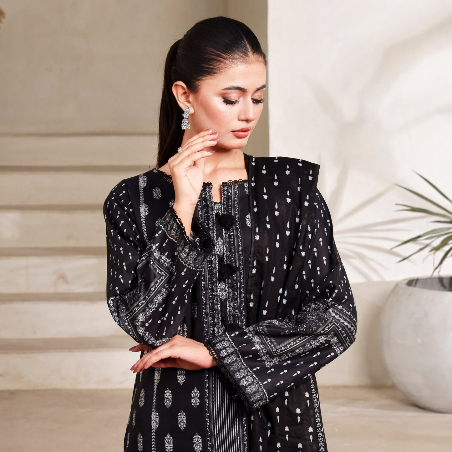 3 Pc Printed Lawn Monochrome Collection - Saphron