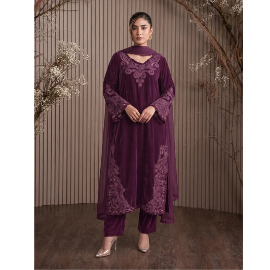 UA-300 Embroidered Velvet 3 Pc Collection | Umnna