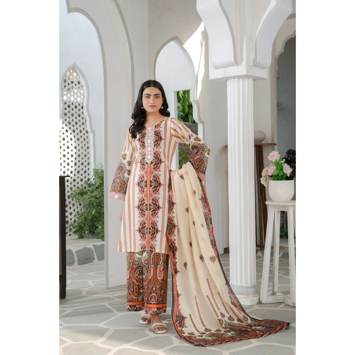 UMRZ-47 3 Pc Pakistani Printed Summer Lawn Collection by Rangz