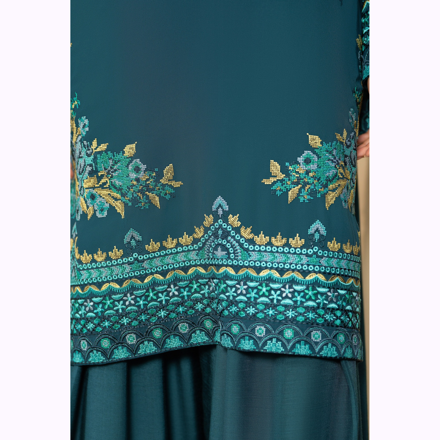 F-467 Embroidered Georgette Chiffon Collection by karma Collection
