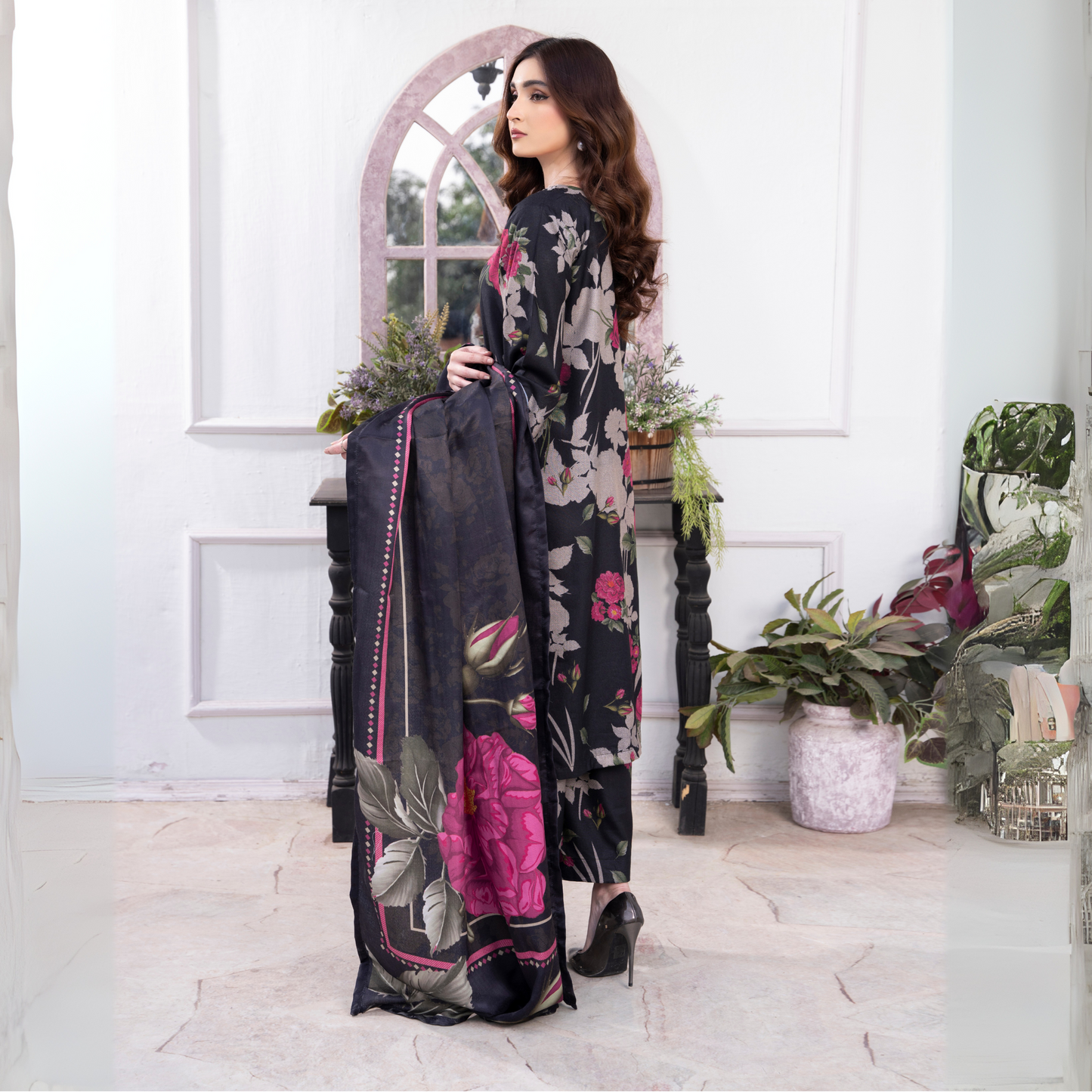 3 Pc Embroidered Printed Dress with Dhanak Wool Shawl | Winter Collection | Raniya.h | UMRAH0503