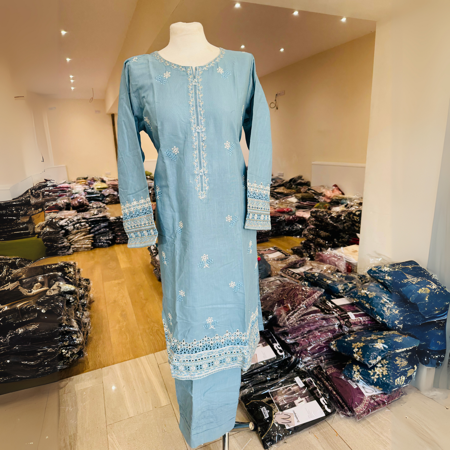 2 Pc Embroidered Khaddar Co-Ord Set | Ready to wear| Hayats