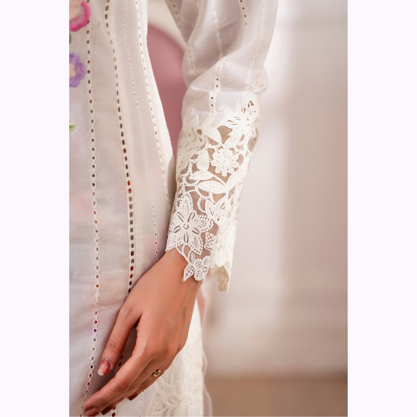 3 Pc Printed Floral Embroidered Trendy farshi Shalwar Collection karma collection