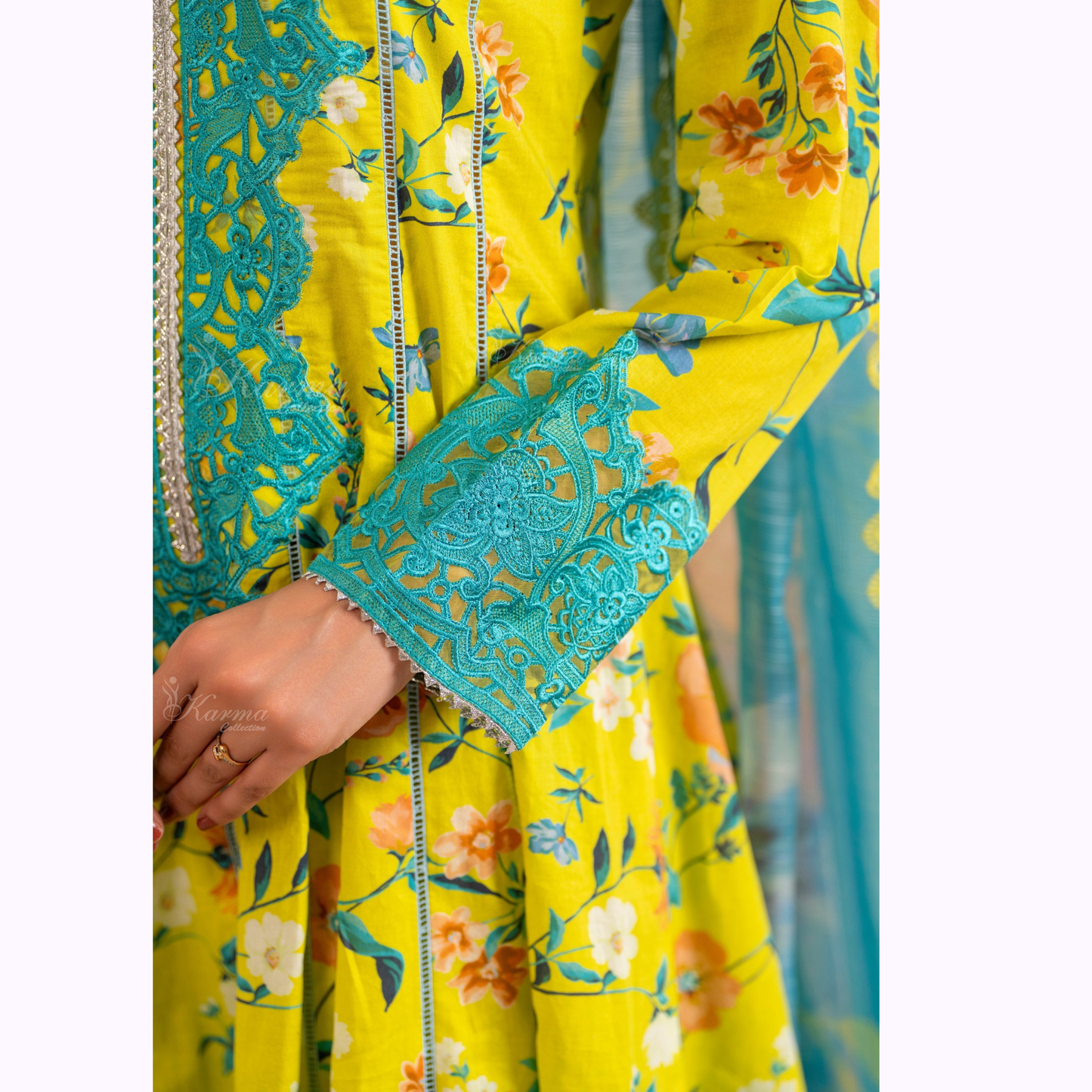 3 Pc Printed Floral Embroidered Trendy farshi Shalwar Collection karma collection