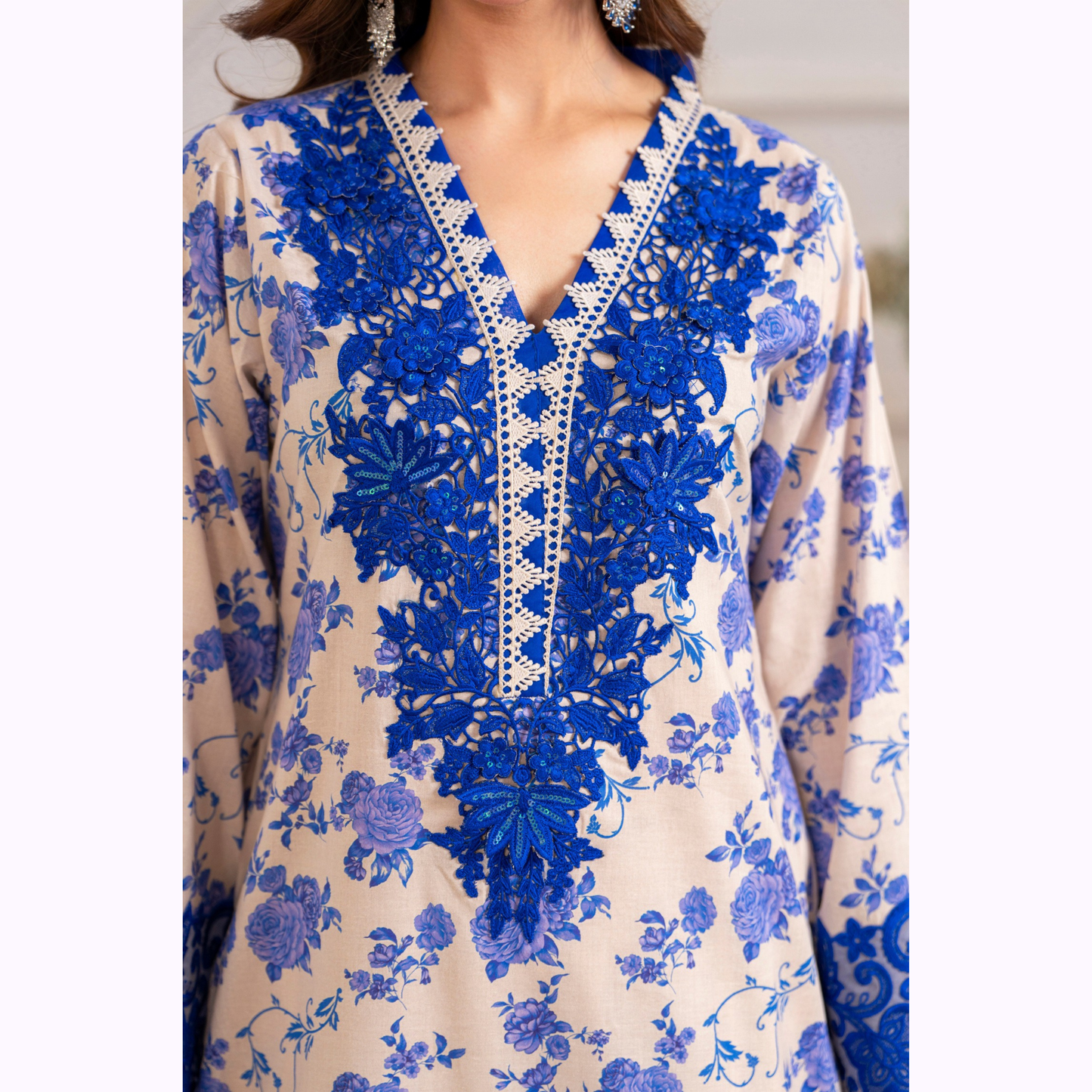 3 Pc Printed Floral Embroidered Trendy farshi Shalwar Collection karma collection