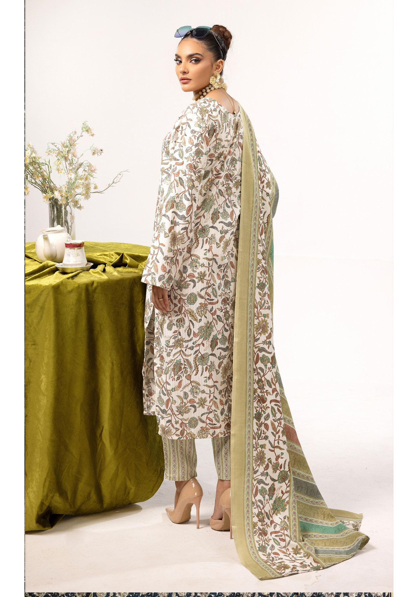 Multi | Printed Linen Shalwar Kameez & Dupatta | 3 Pc | Ready-to-wear | Simrans