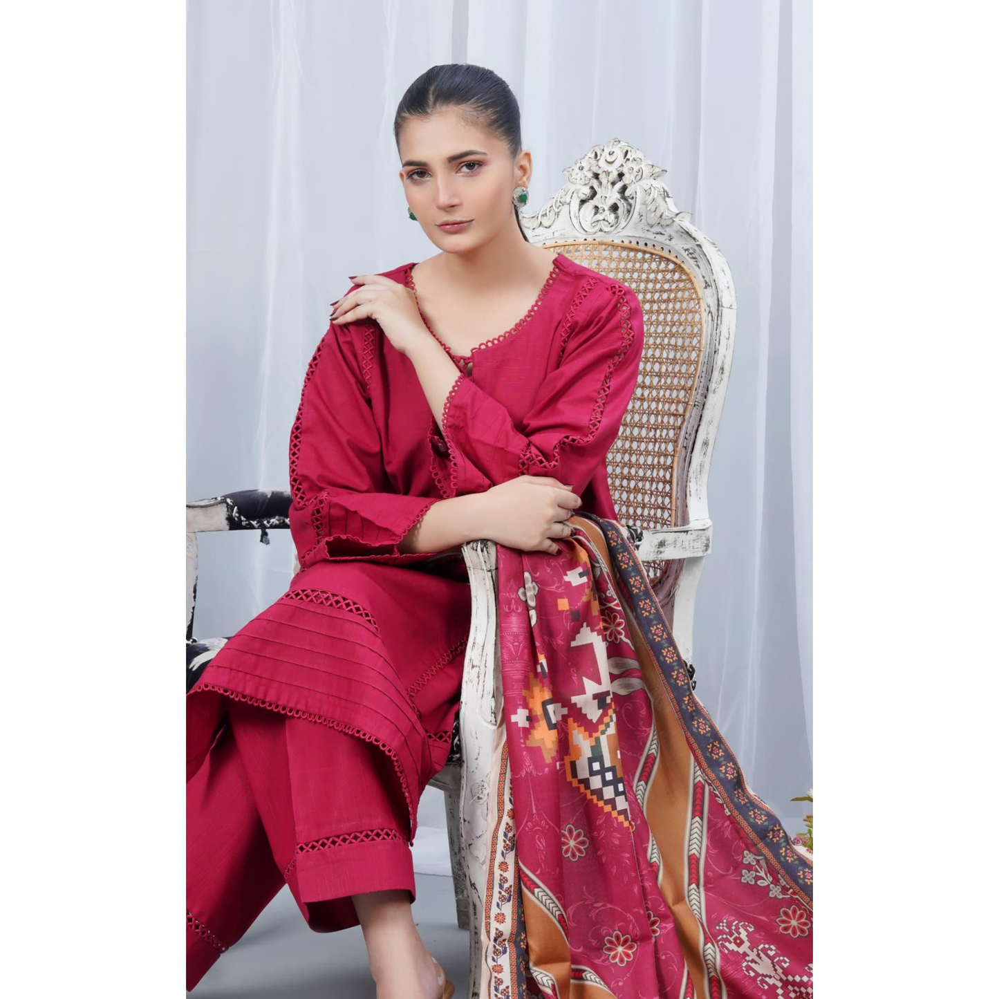 Hot pink Khaddar Dress with Shawl |3 Pc| Winter Collection | Hayats