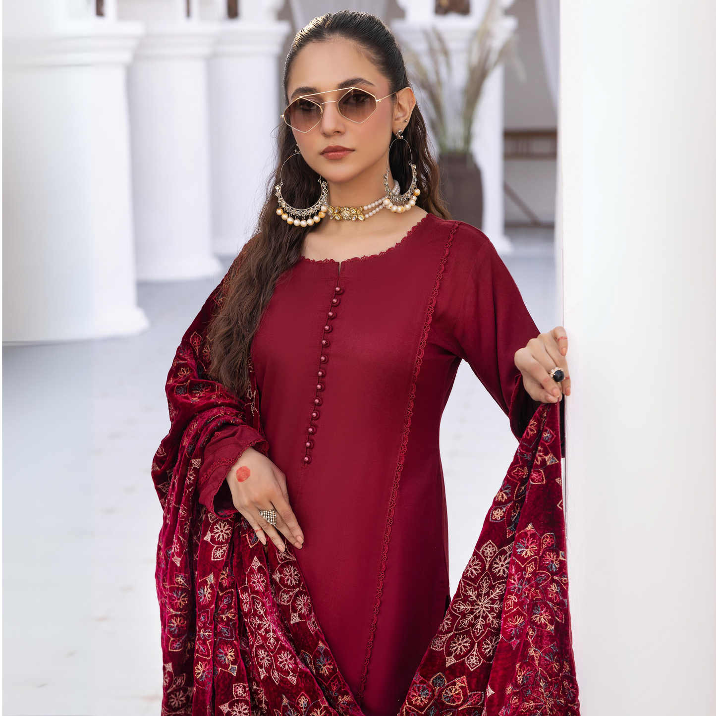 Dhanak Dress Heavily Embroidered Velvet Shawl 3 Pc Ready-to-wear by SIMRANS