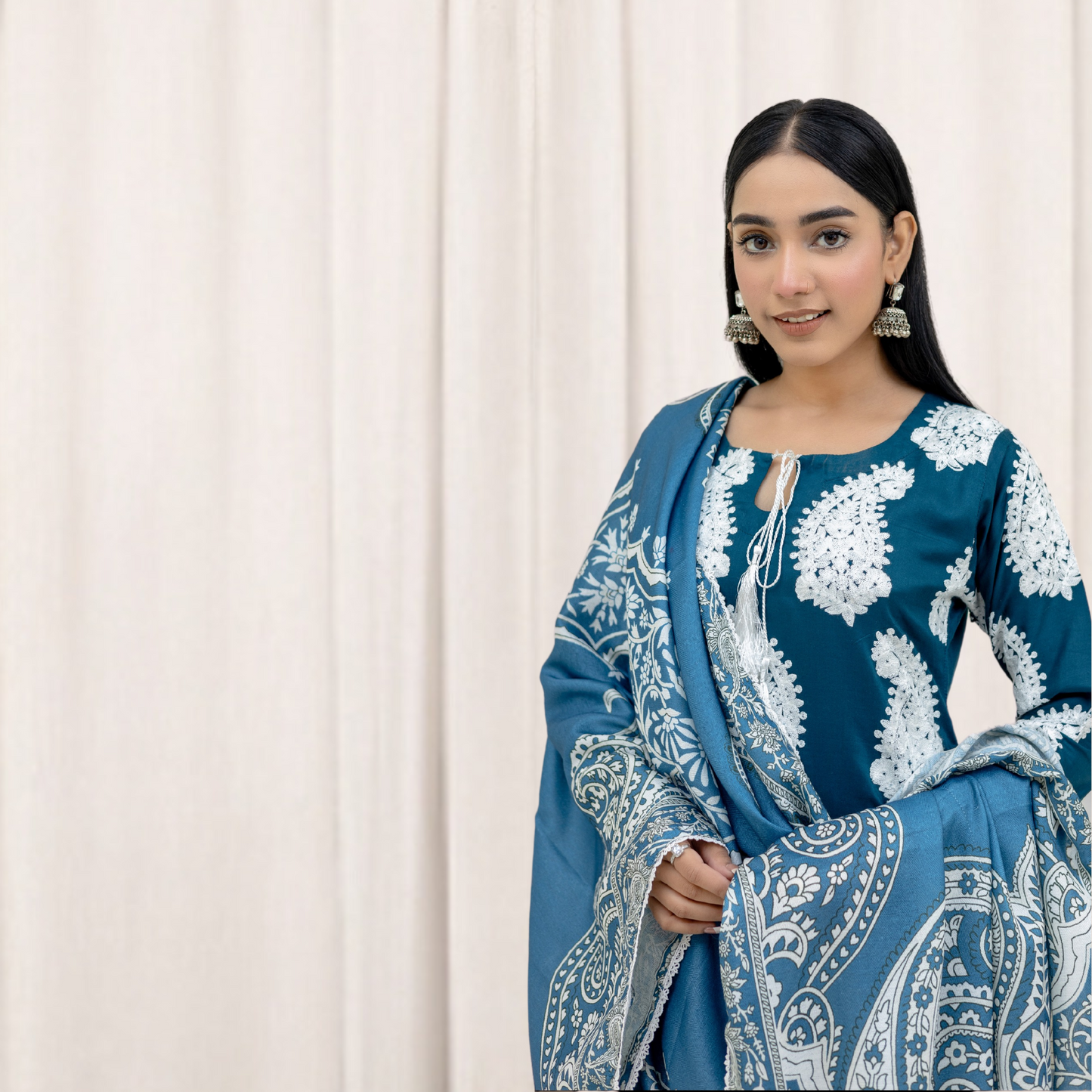 Winter Linen Embroidered Dress 3 Pc |Ready to Wear| Rangz | UMRGZ3800