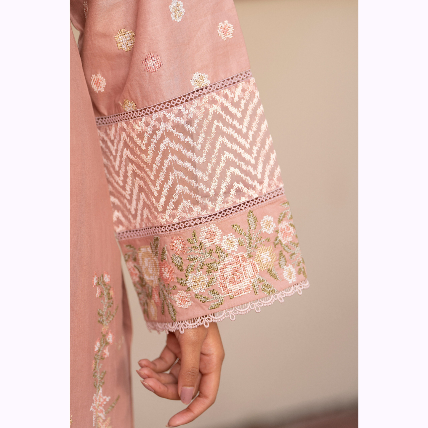 UKC-32 Embroidered Cambric Cotton Dress Ready to Wear 3 Pc - Karma Collection