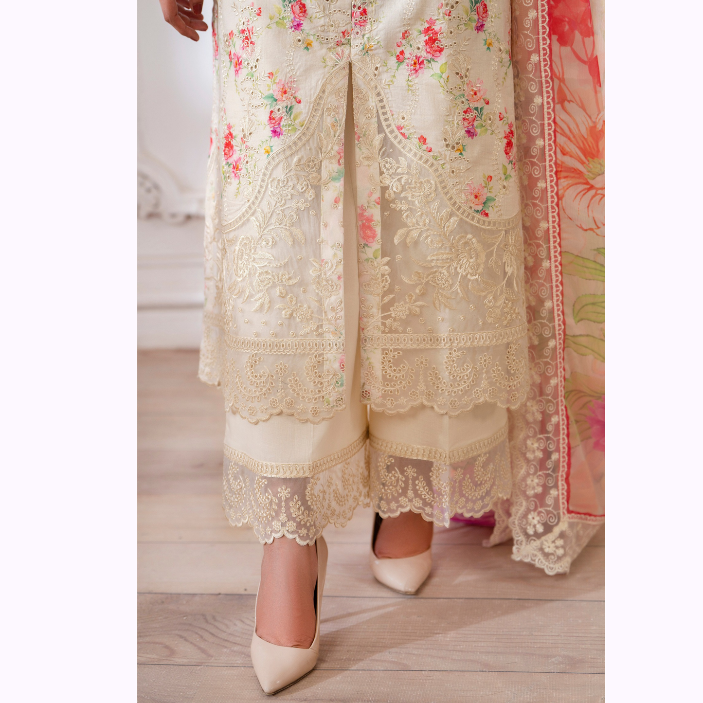 3 Pc Printed Floral Embroidered Trendy farshi Shalwar Collection karma collection