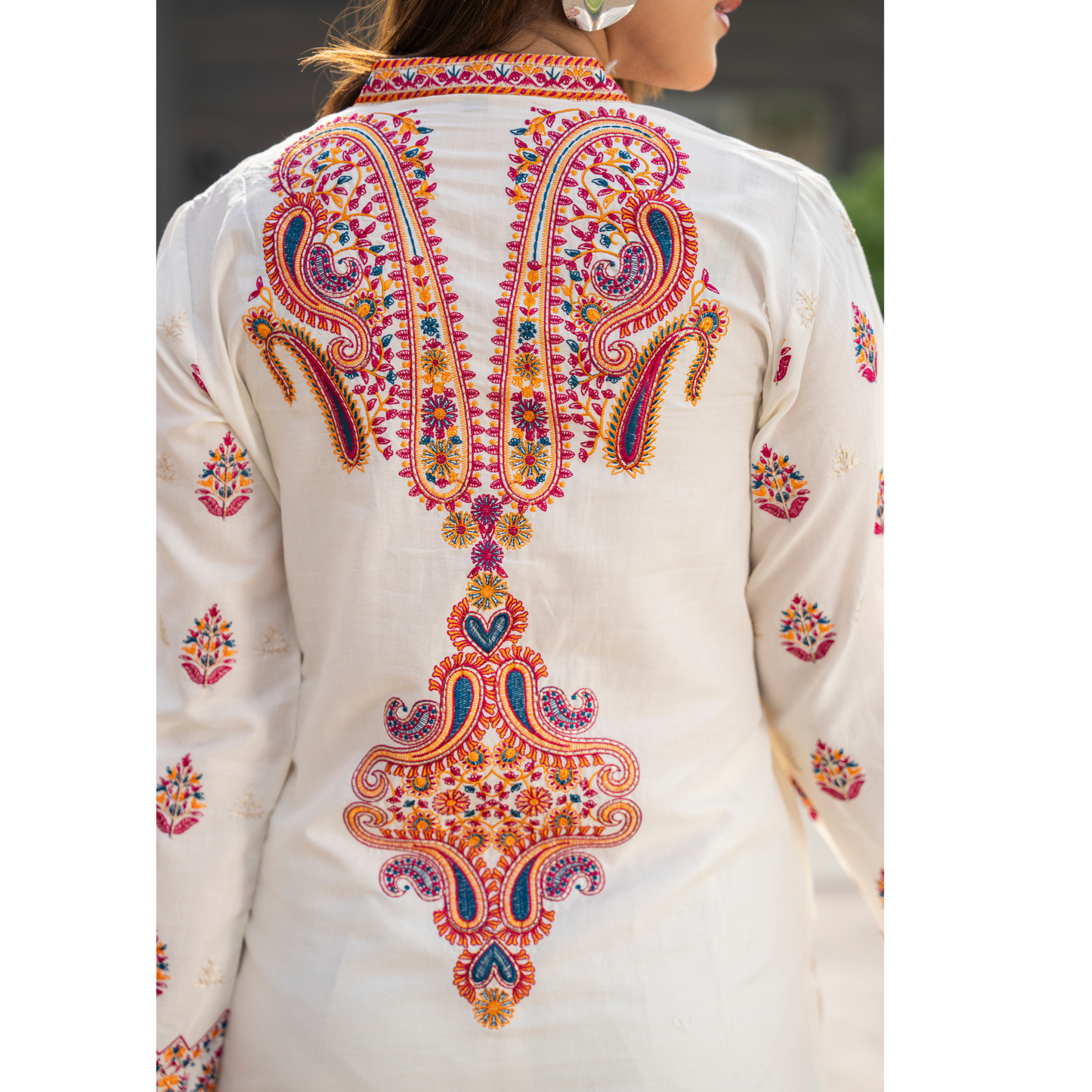 UA-89 2 Pc Embroidered Lawn Co-Ords Set | Ready to Wear | Umnaa