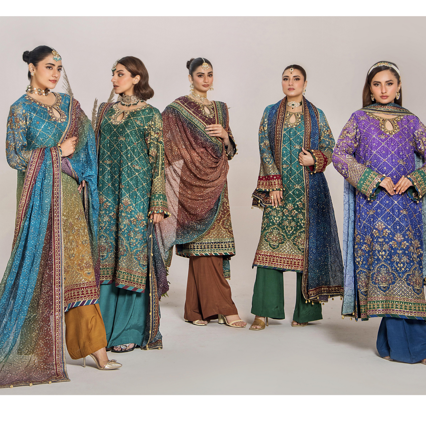 UTT-13 "INOVA" Luxury Chiffon Collection by Traditional Thread