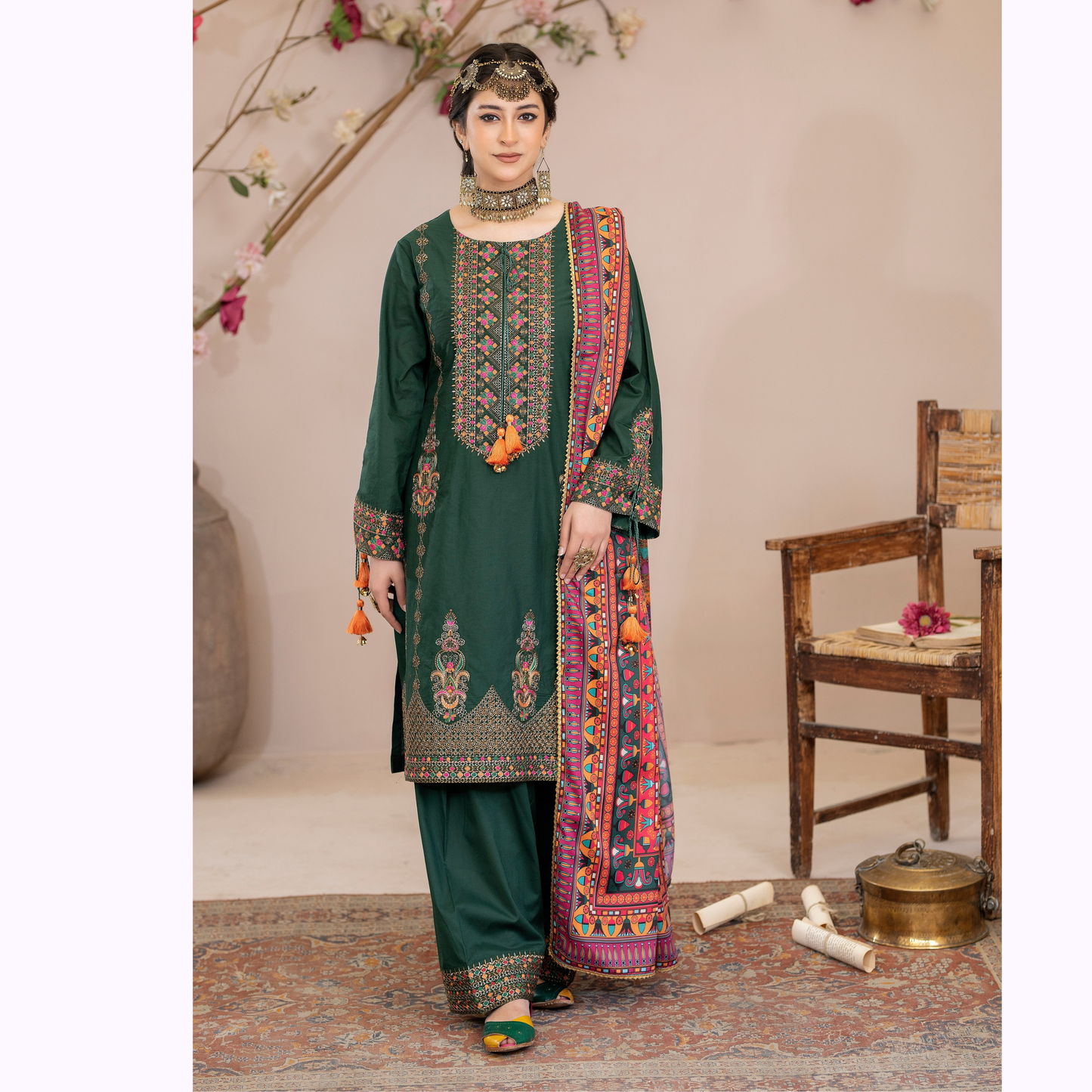 UKC-31 Embroidered Cambric Cotton Dress Ready to Wear 3 Pc - Karma Collection