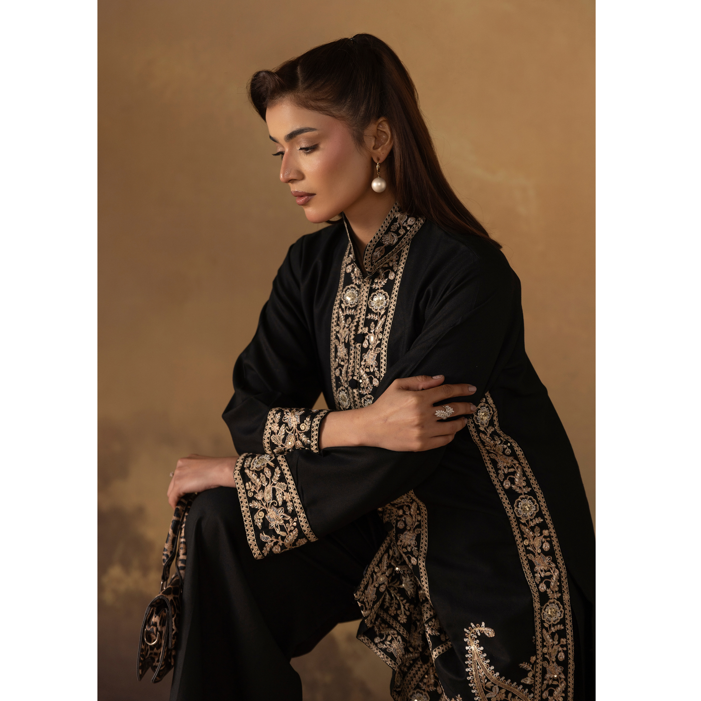 UMS-48 Embroidered Dhanak 2 Pc Co-Ords Set by Simrans