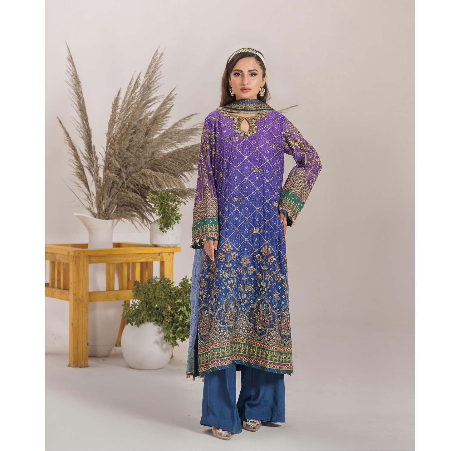 UTT-13 "INOVA" Luxury Chiffon Collection by Traditional Thread