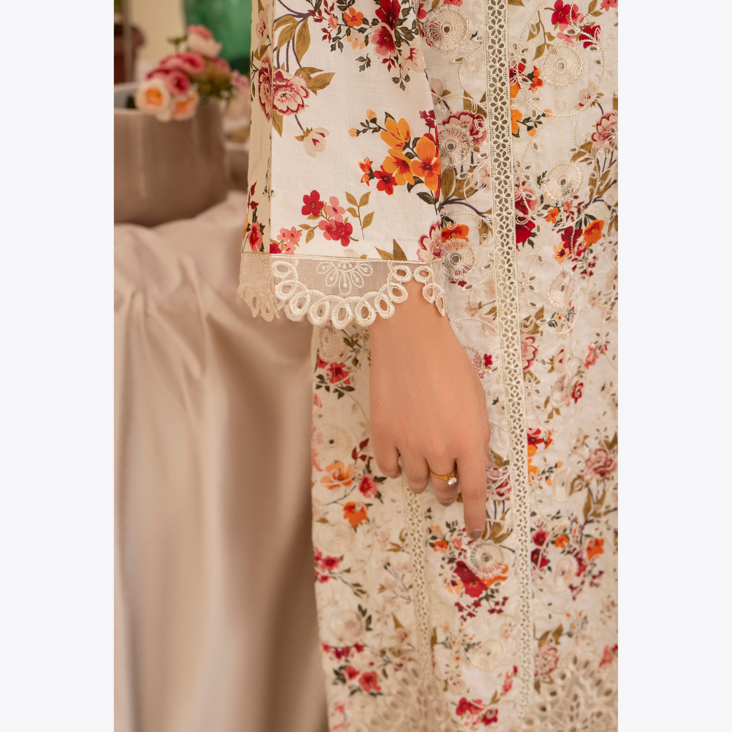 Multi floral Print Cotrai dhanak with pasmina wool shawl 3 Pc - Karma Collection | UMKC0601