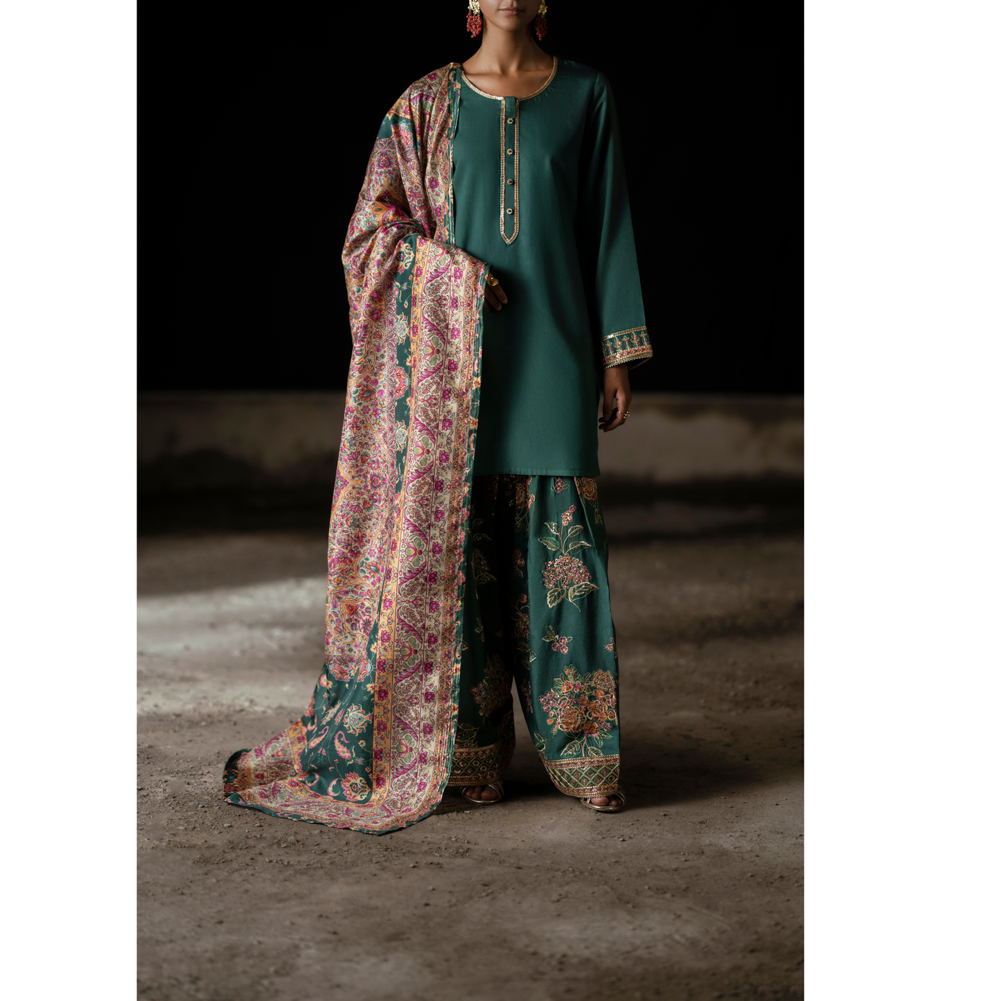 UCA-28 "Sham" Embroidered Silk Viscose Ready to Wear Collection by Casuallite