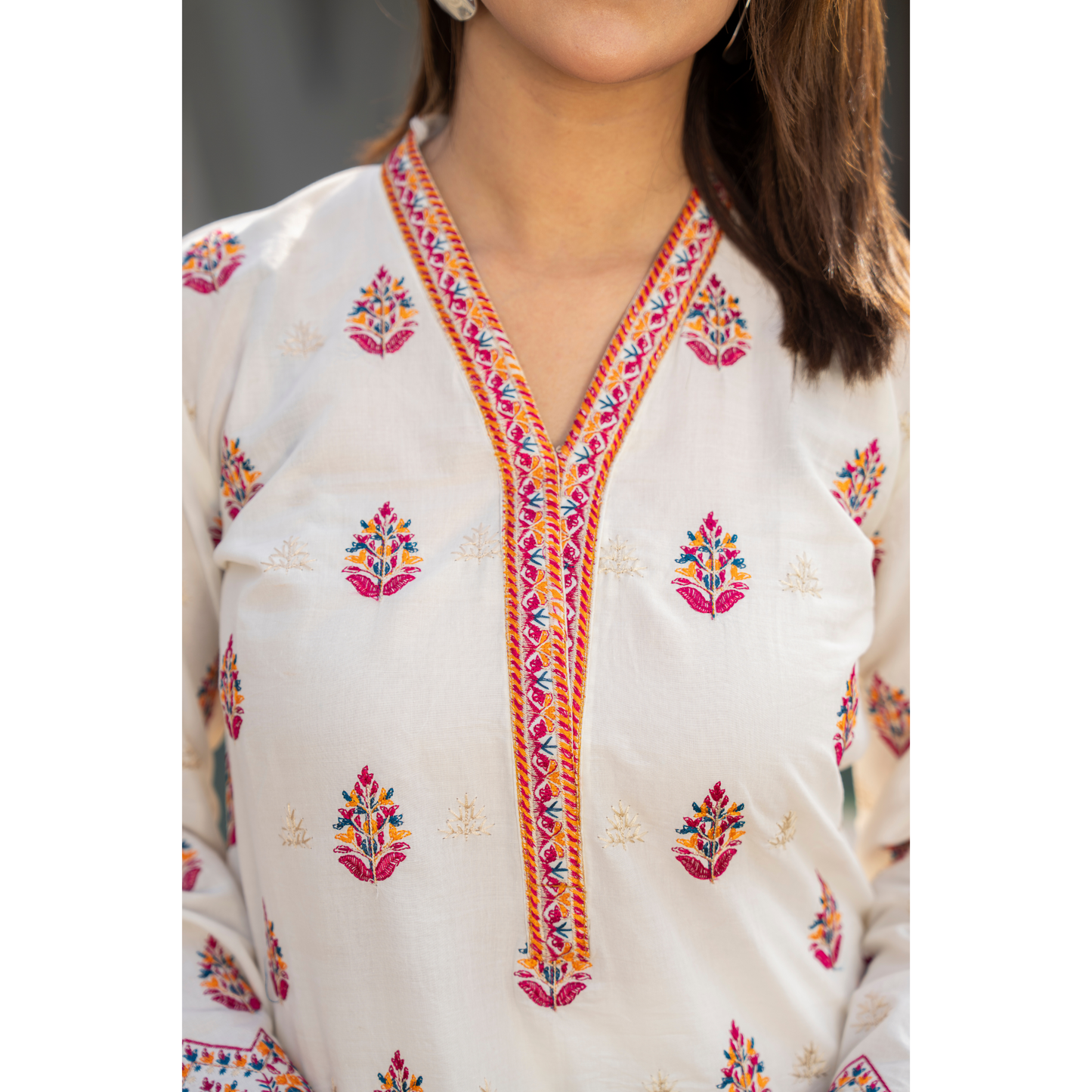 UA-89 2 Pc Embroidered Lawn Co-Ords Set | Ready to Wear | Umnaa