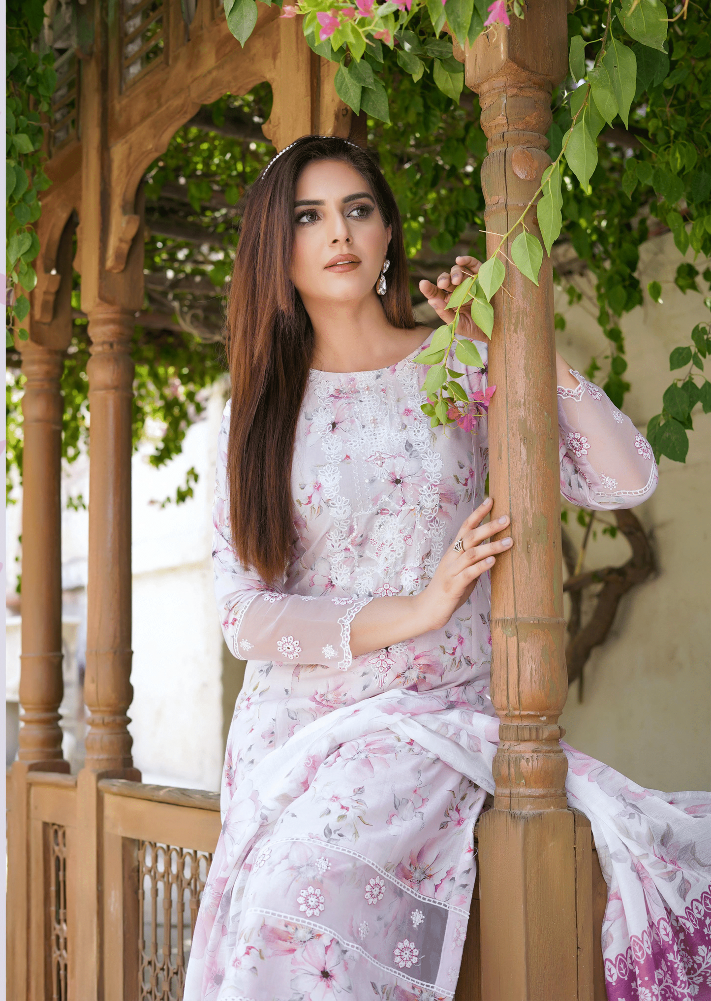Pink Chikenkari Printed Lawn 3 Pc Dress |SIMRANS