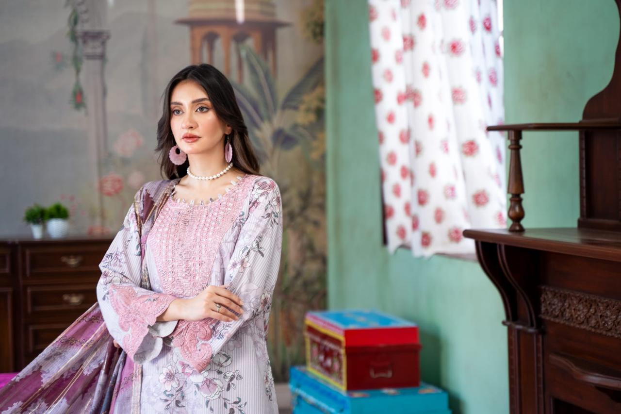 (Light Lavender) Embroidered 3 Pc Lawn Dress-Raniya.h